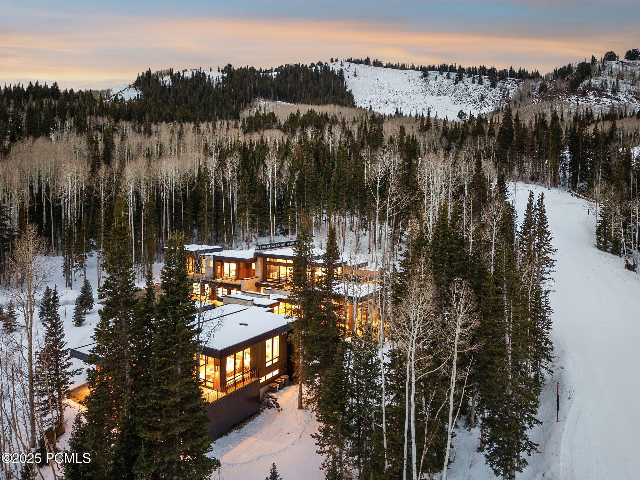 Park City, Utah 84060, United States, 6 Bedrooms Bedrooms, ,8 BathroomsBathrooms,Residential,Active,4161