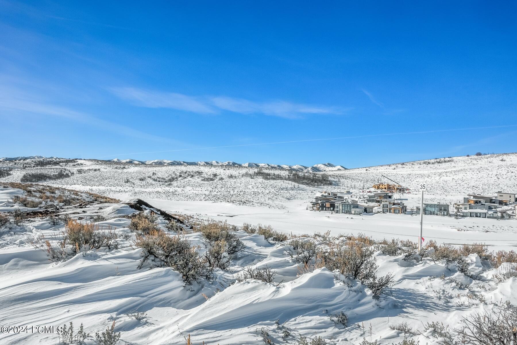 Park City, Utah 84098, United States, 3 Bedrooms Bedrooms, ,4 BathroomsBathrooms,Residential,Pending,66363