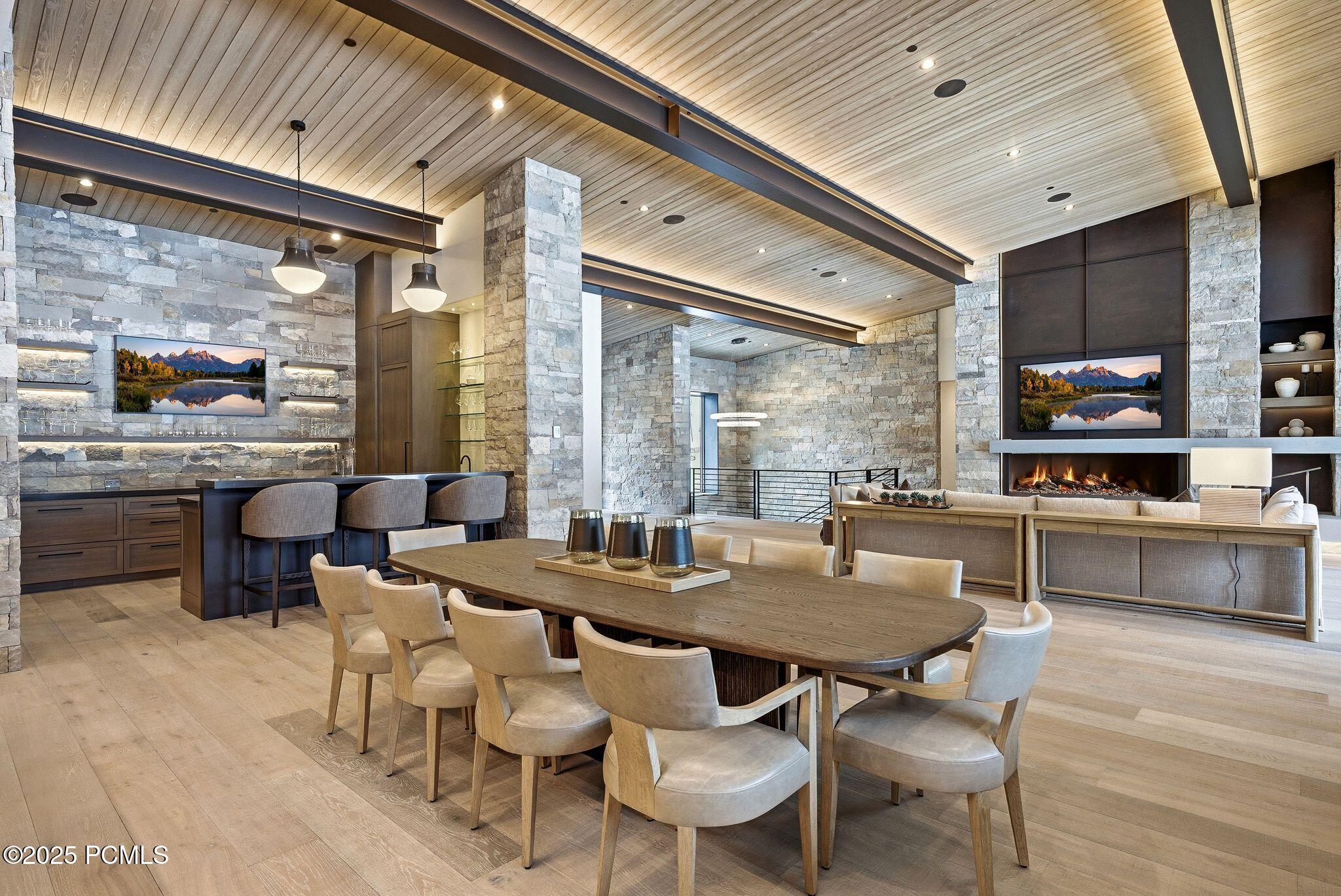 Park City, Utah 84060, United States, 7 Bedrooms Bedrooms, ,10 BathroomsBathrooms,Residential,Active,215832