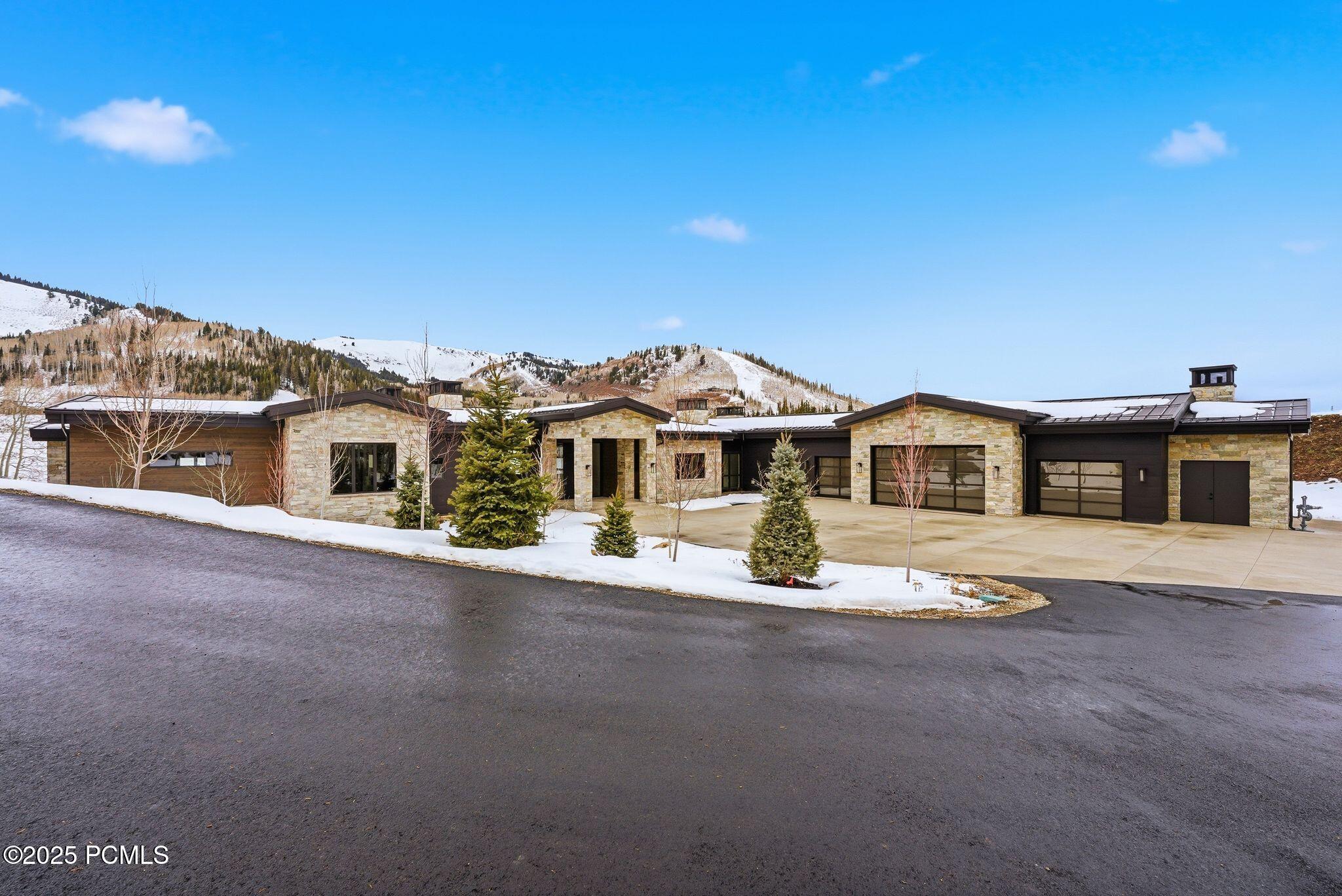 Park City, Utah 84060, United States, 7 Bedrooms Bedrooms, ,10 BathroomsBathrooms,Residential,Active,215832