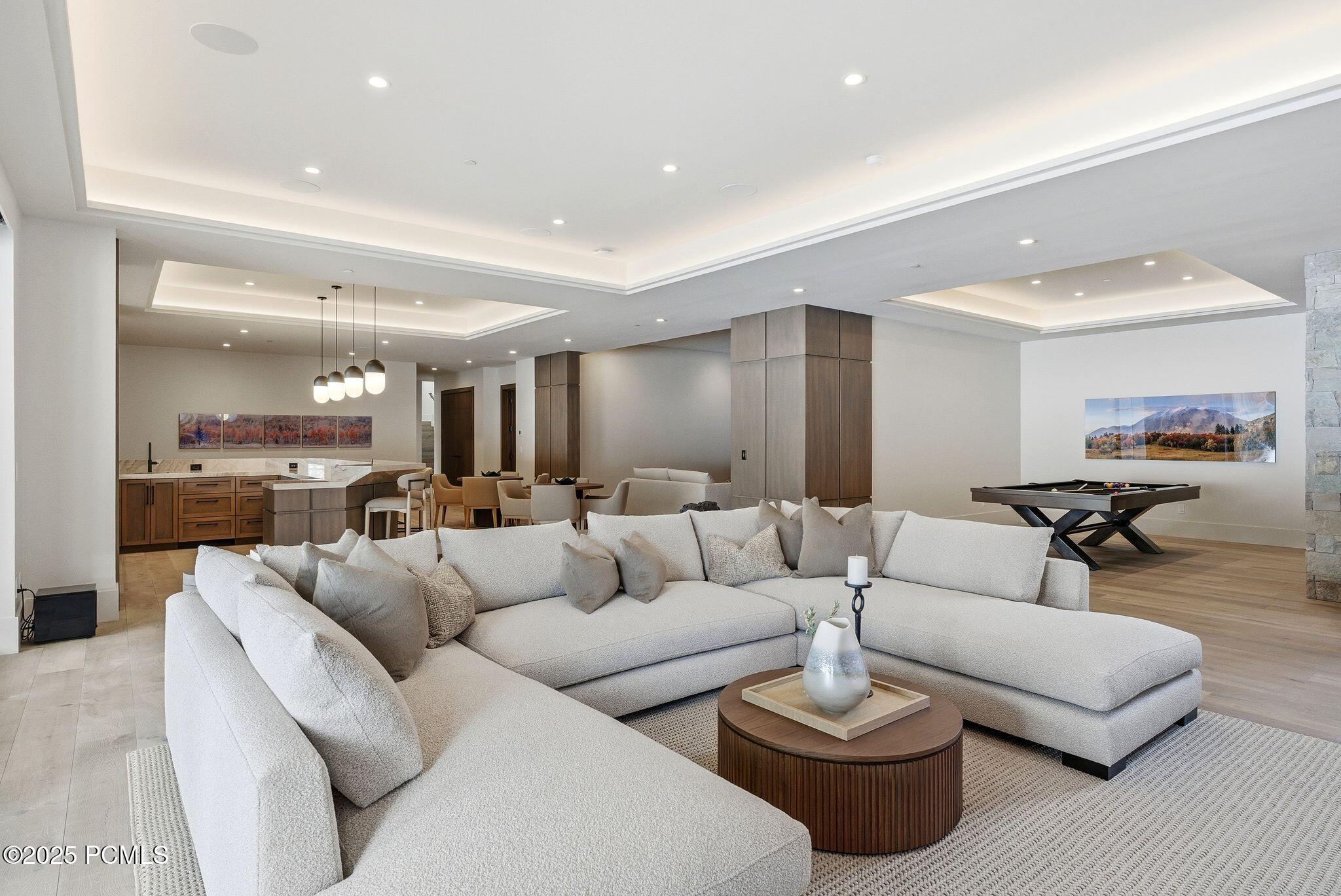 Park City, Utah 84060, United States, 7 Bedrooms Bedrooms, ,10 BathroomsBathrooms,Residential,Active,215832