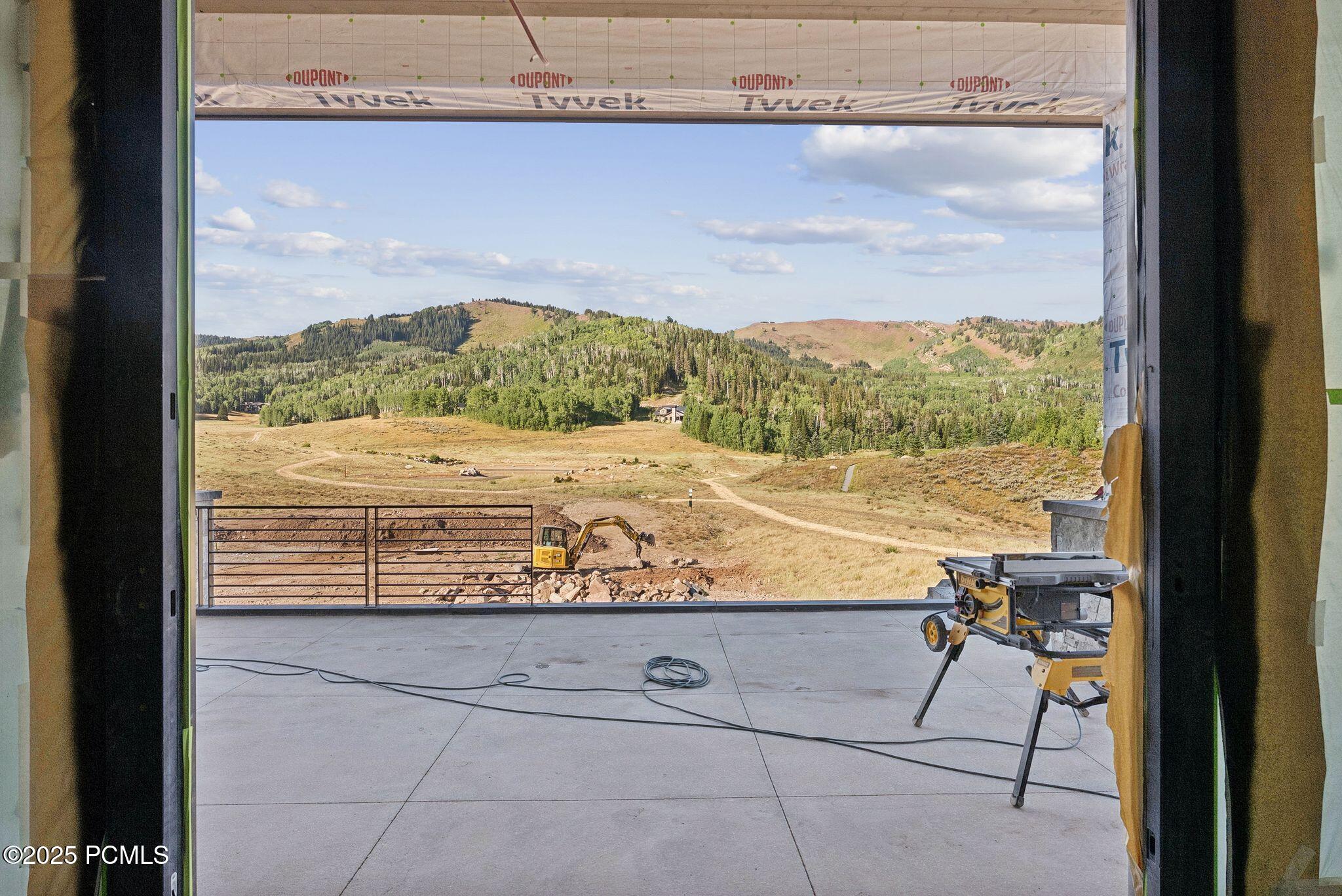 Park City, Utah 84060, United States, 7 Bedrooms Bedrooms, ,10 BathroomsBathrooms,Residential,Active,215832