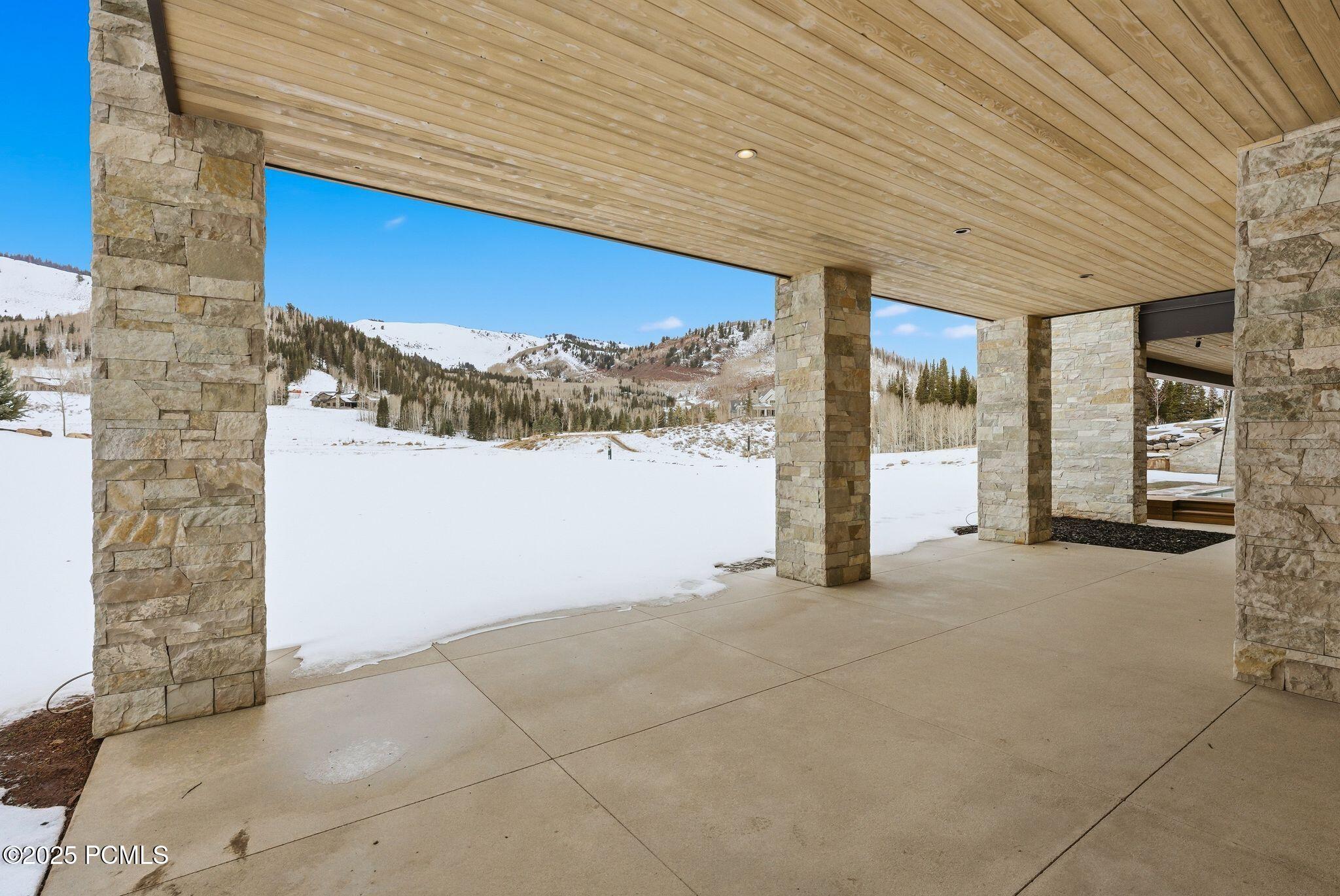 Park City, Utah 84060, United States, 7 Bedrooms Bedrooms, ,10 BathroomsBathrooms,Residential,Active,215832