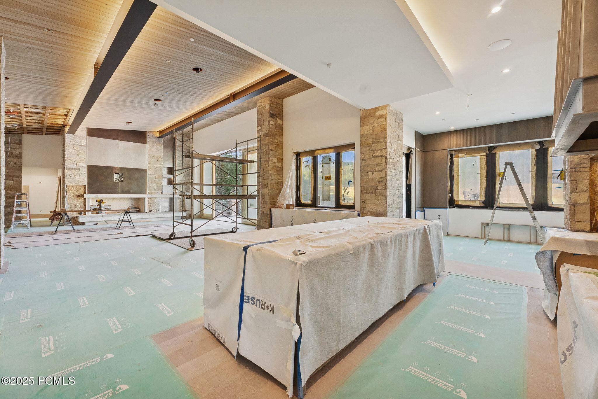 Park City, Utah 84060, United States, 7 Bedrooms Bedrooms, ,10 BathroomsBathrooms,Residential,Active,215832