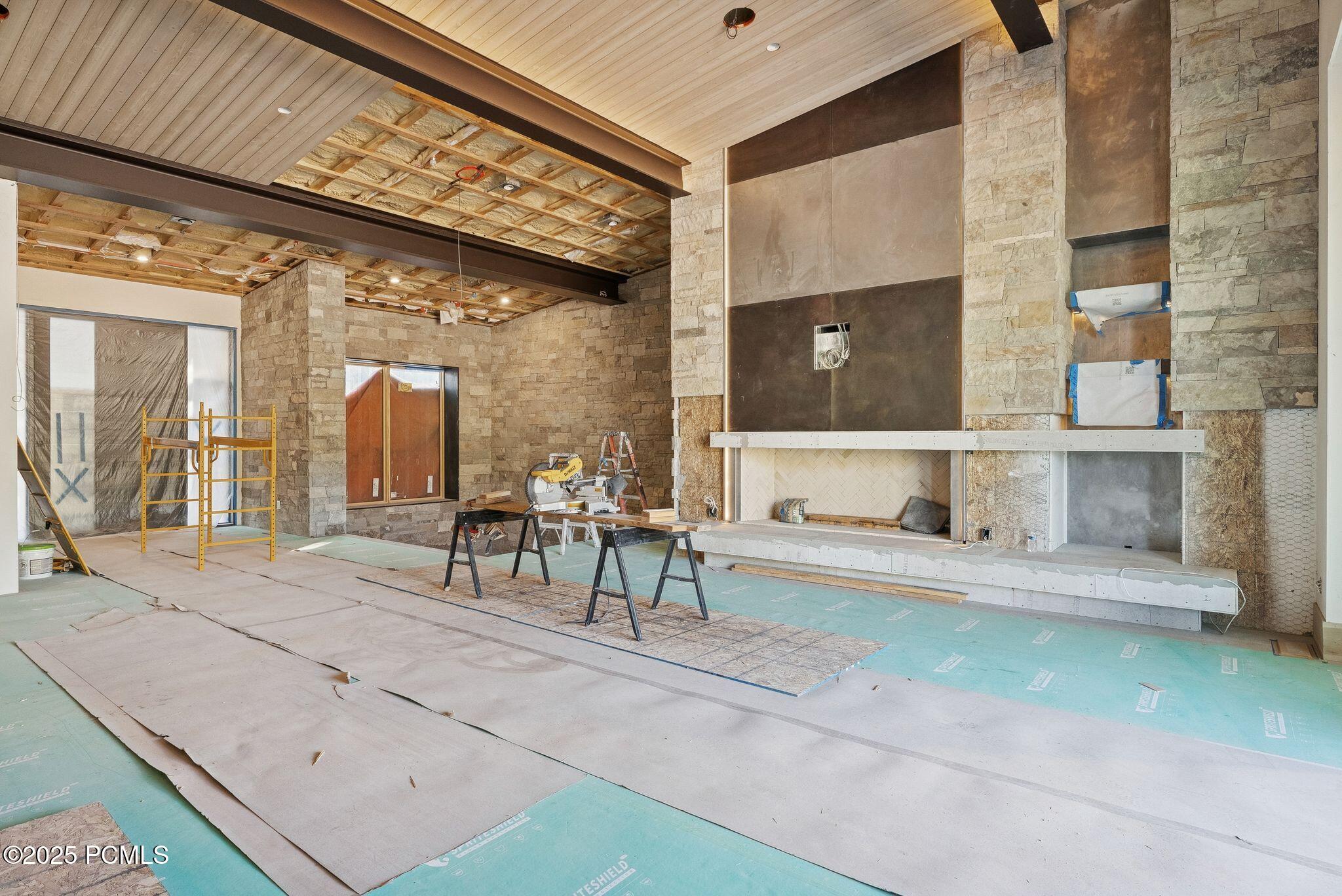 Park City, Utah 84060, United States, 7 Bedrooms Bedrooms, ,10 BathroomsBathrooms,Residential,Active,215832