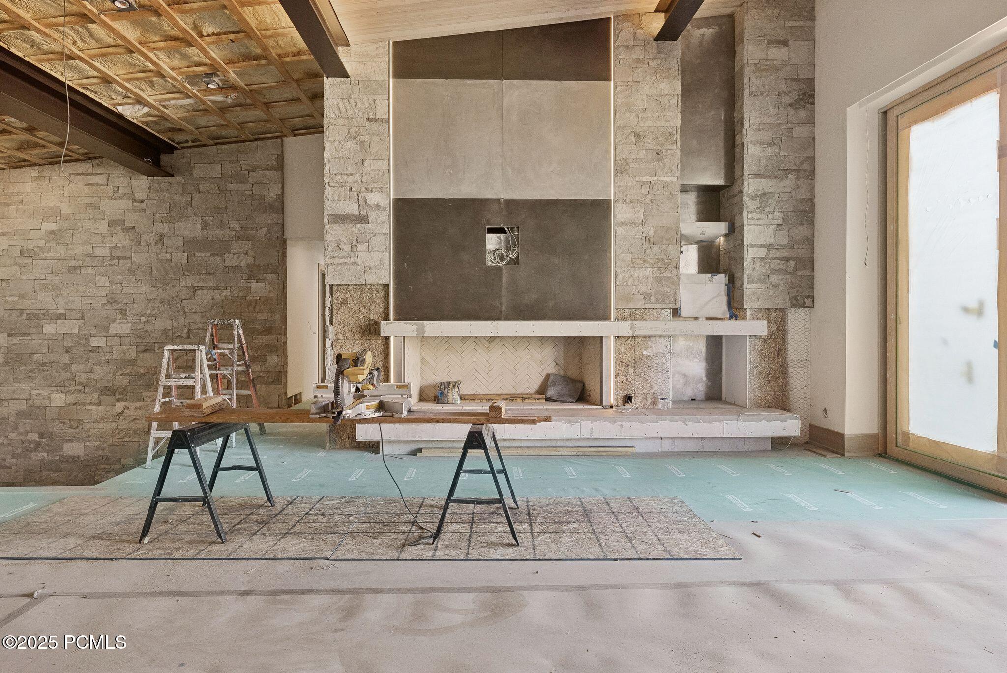 Park City, Utah 84060, United States, 7 Bedrooms Bedrooms, ,10 BathroomsBathrooms,Residential,Active,215832