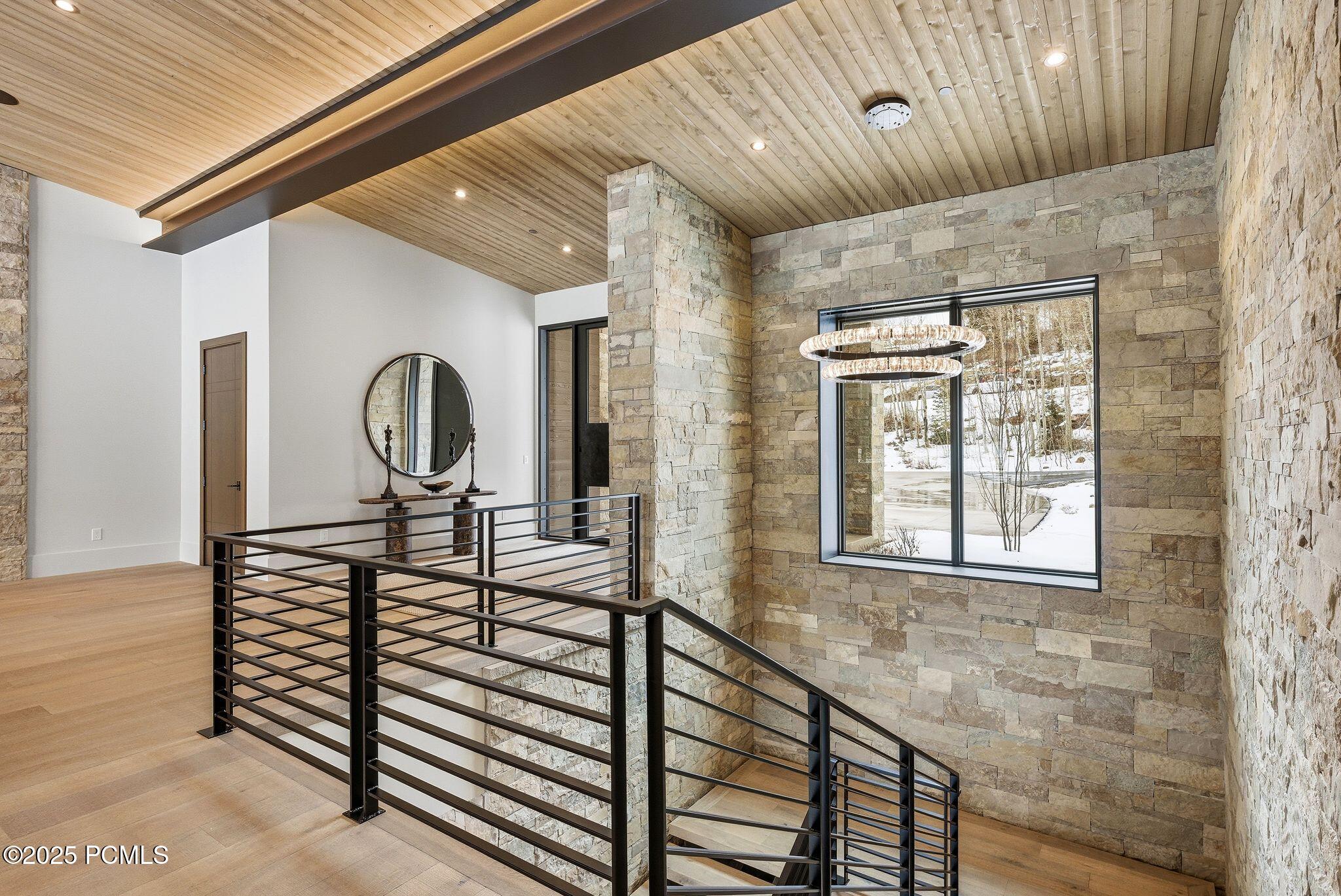 Park City, Utah 84060, United States, 7 Bedrooms Bedrooms, ,10 BathroomsBathrooms,Residential,Active,215832