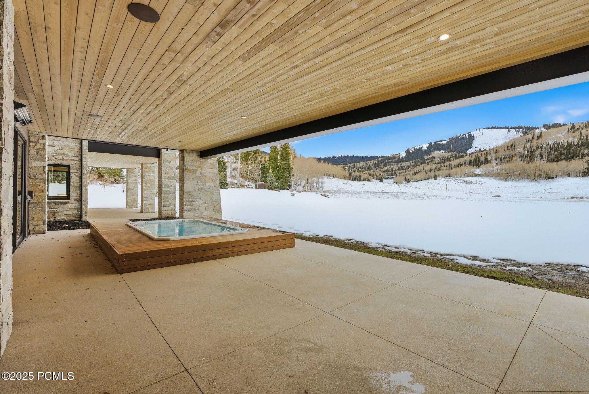 Park City, Utah 84060, United States, 7 Bedrooms Bedrooms, ,10 BathroomsBathrooms,Residential,Active,215832