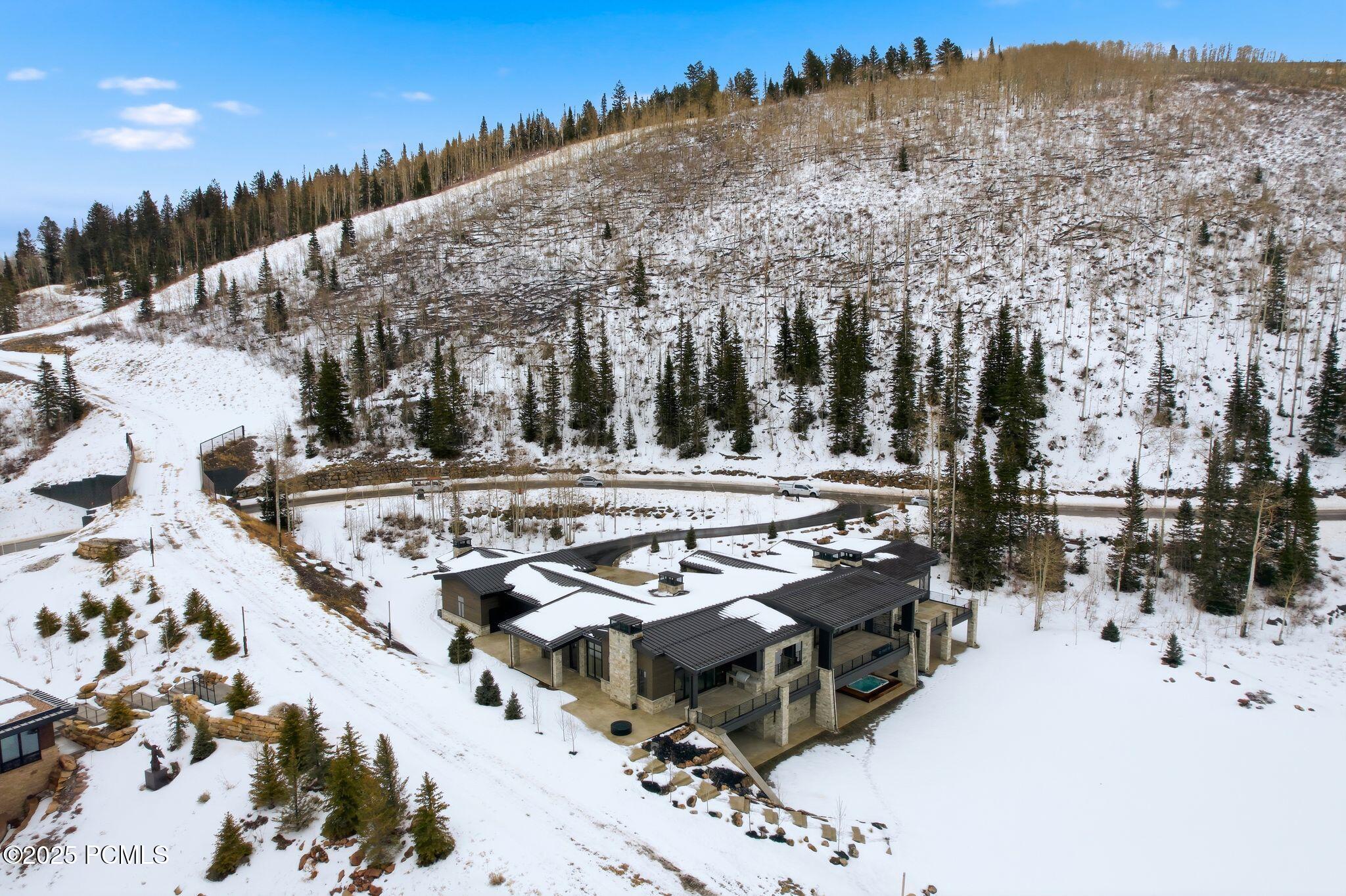 Park City, Utah 84060, United States, 7 Bedrooms Bedrooms, ,10 BathroomsBathrooms,Residential,Active,215832