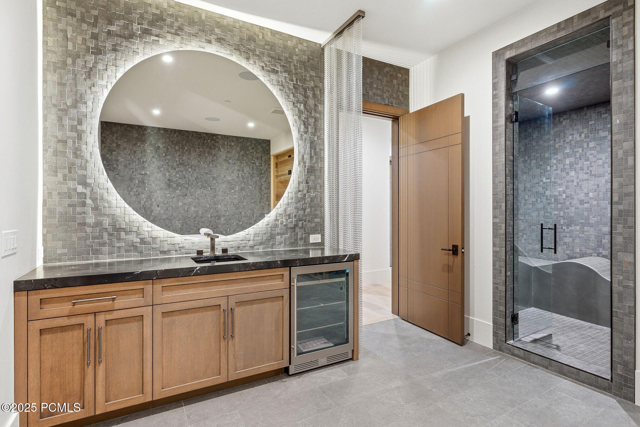 Park City, Utah 84060, United States, 7 Bedrooms Bedrooms, ,10 BathroomsBathrooms,Residential,Active,215832