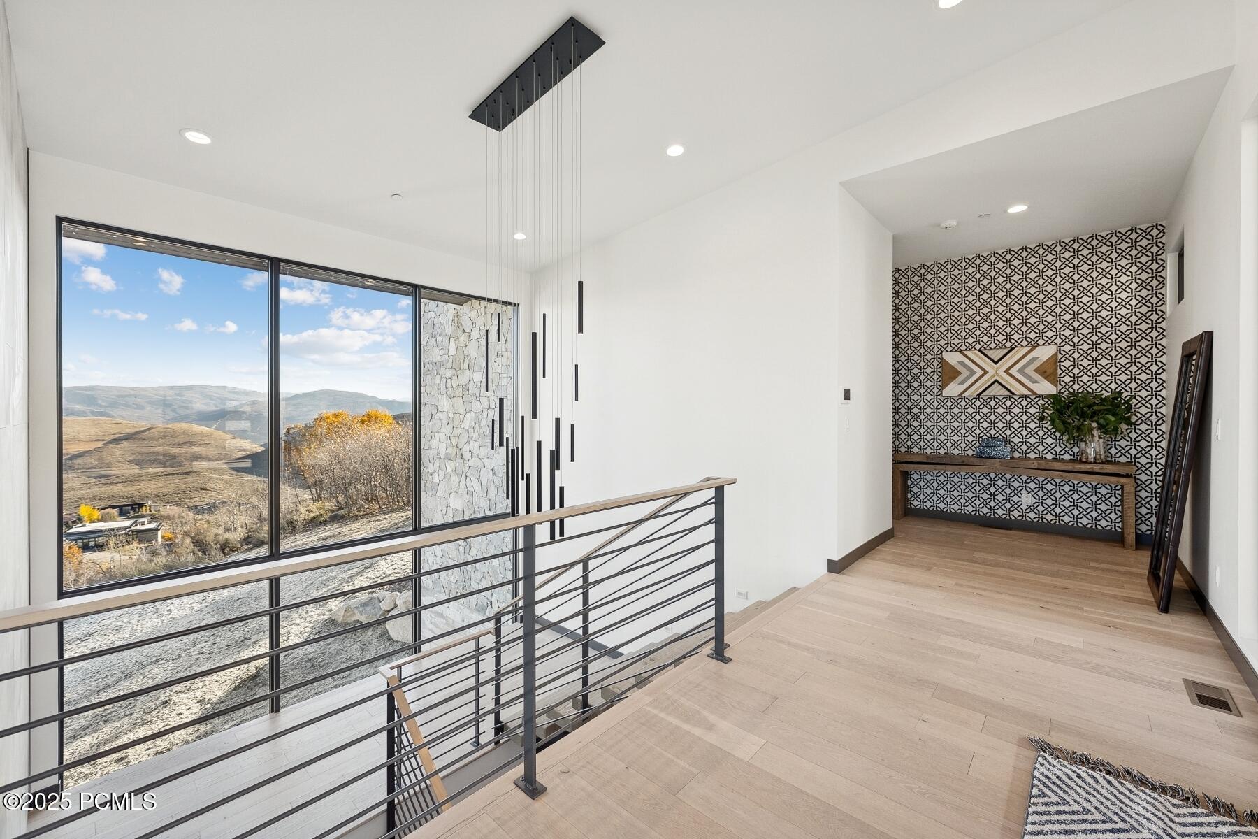 Park City, Utah 84098, United States, 4 Bedrooms Bedrooms, ,5 BathroomsBathrooms,Residential,Active,234472