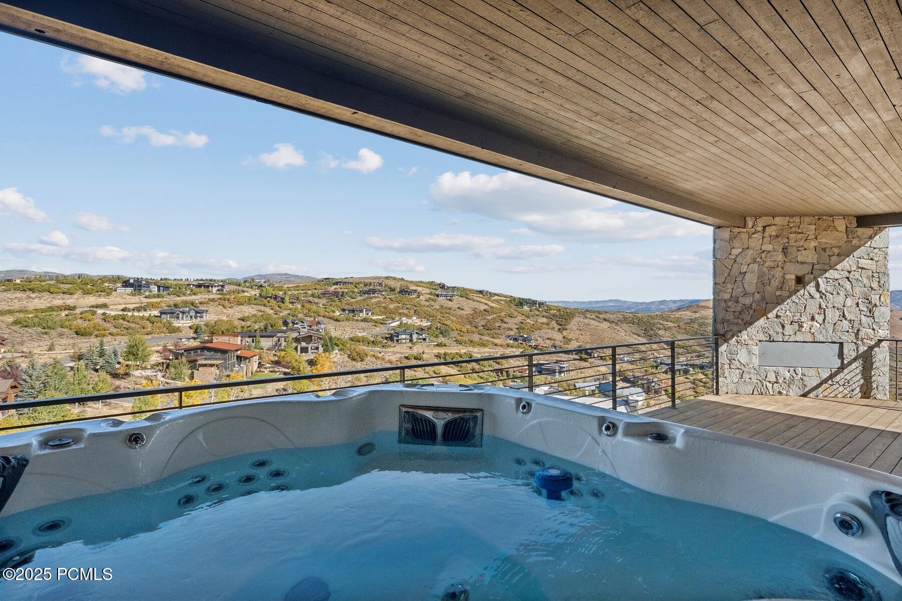 Park City, Utah 84098, United States, 4 Bedrooms Bedrooms, ,5 BathroomsBathrooms,Residential,Active,234472