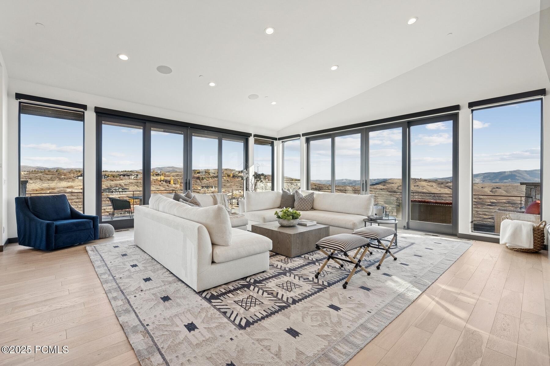 Park City, Utah 84098, United States, 4 Bedrooms Bedrooms, ,5 BathroomsBathrooms,Residential,Active,234472