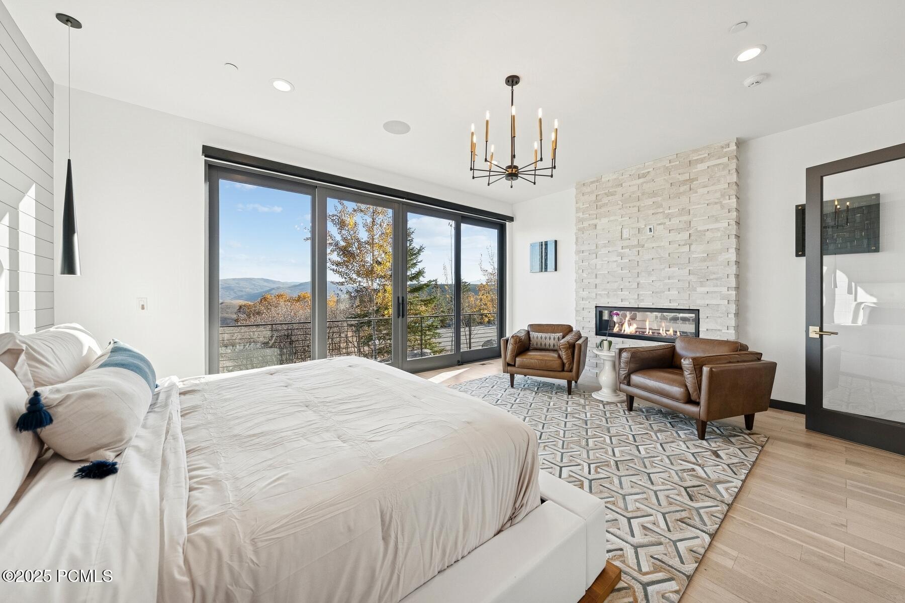 Park City, Utah 84098, United States, 4 Bedrooms Bedrooms, ,5 BathroomsBathrooms,Residential,Active,234472