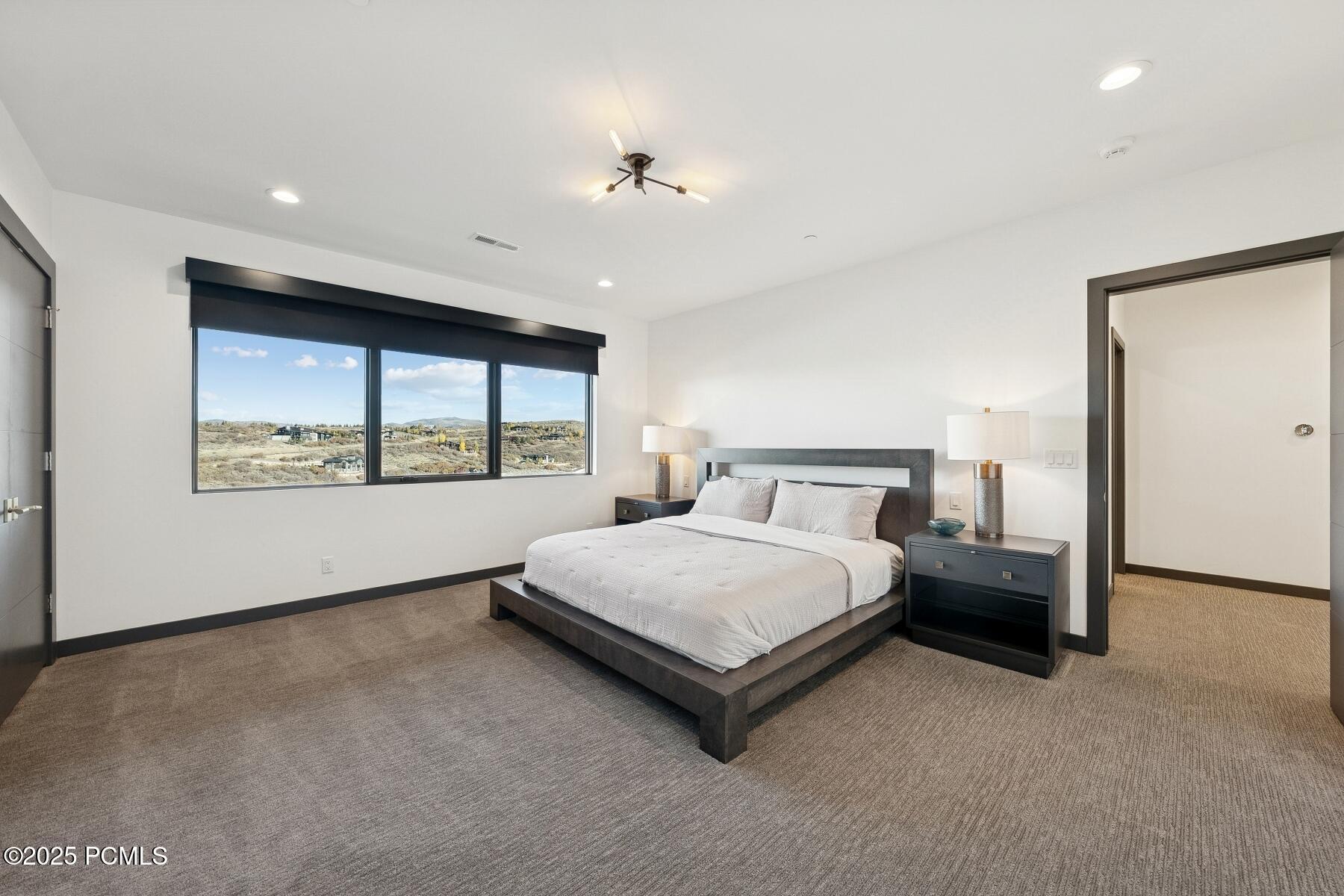 Park City, Utah 84098, United States, 4 Bedrooms Bedrooms, ,5 BathroomsBathrooms,Residential,Active,234472