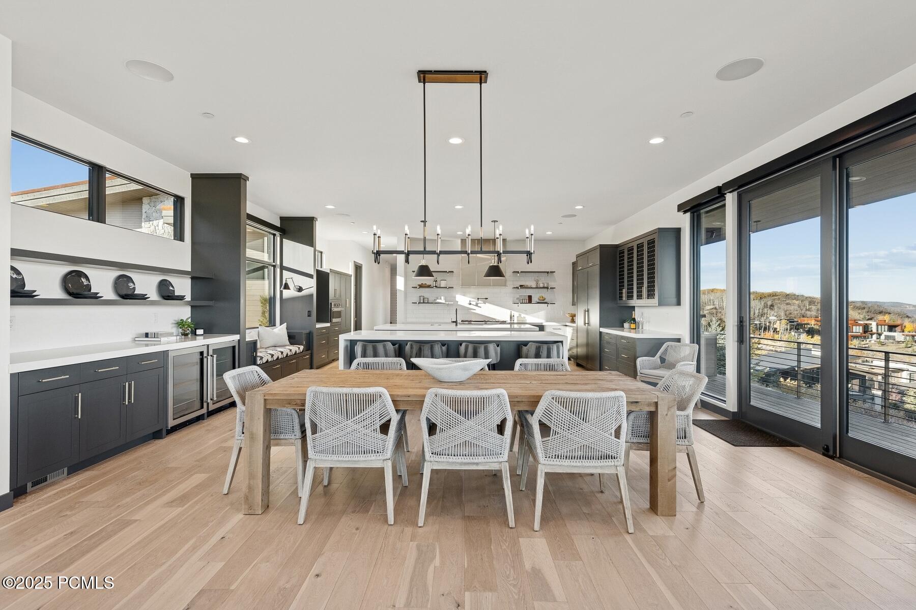 Park City, Utah 84098, United States, 4 Bedrooms Bedrooms, ,5 BathroomsBathrooms,Residential,Active,234472