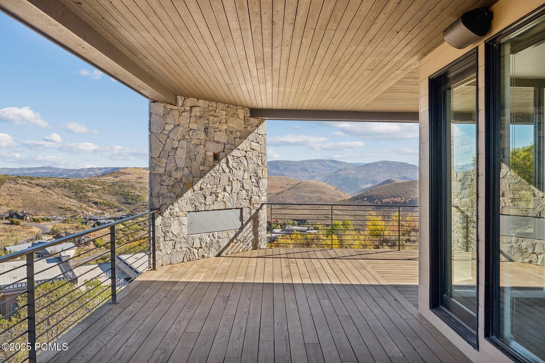 Park City, Utah 84098, United States, 4 Bedrooms Bedrooms, ,5 BathroomsBathrooms,Residential,Active,234472