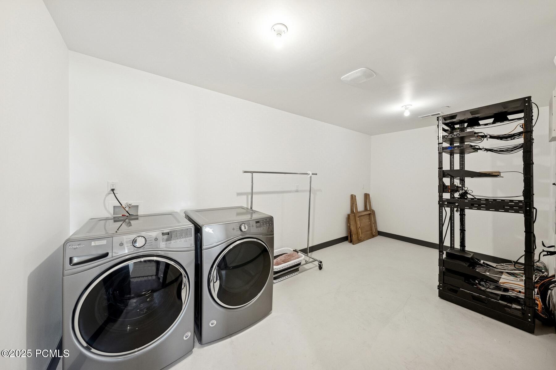 Park City, Utah 84098, United States, 4 Bedrooms Bedrooms, ,5 BathroomsBathrooms,Residential,Active,234472