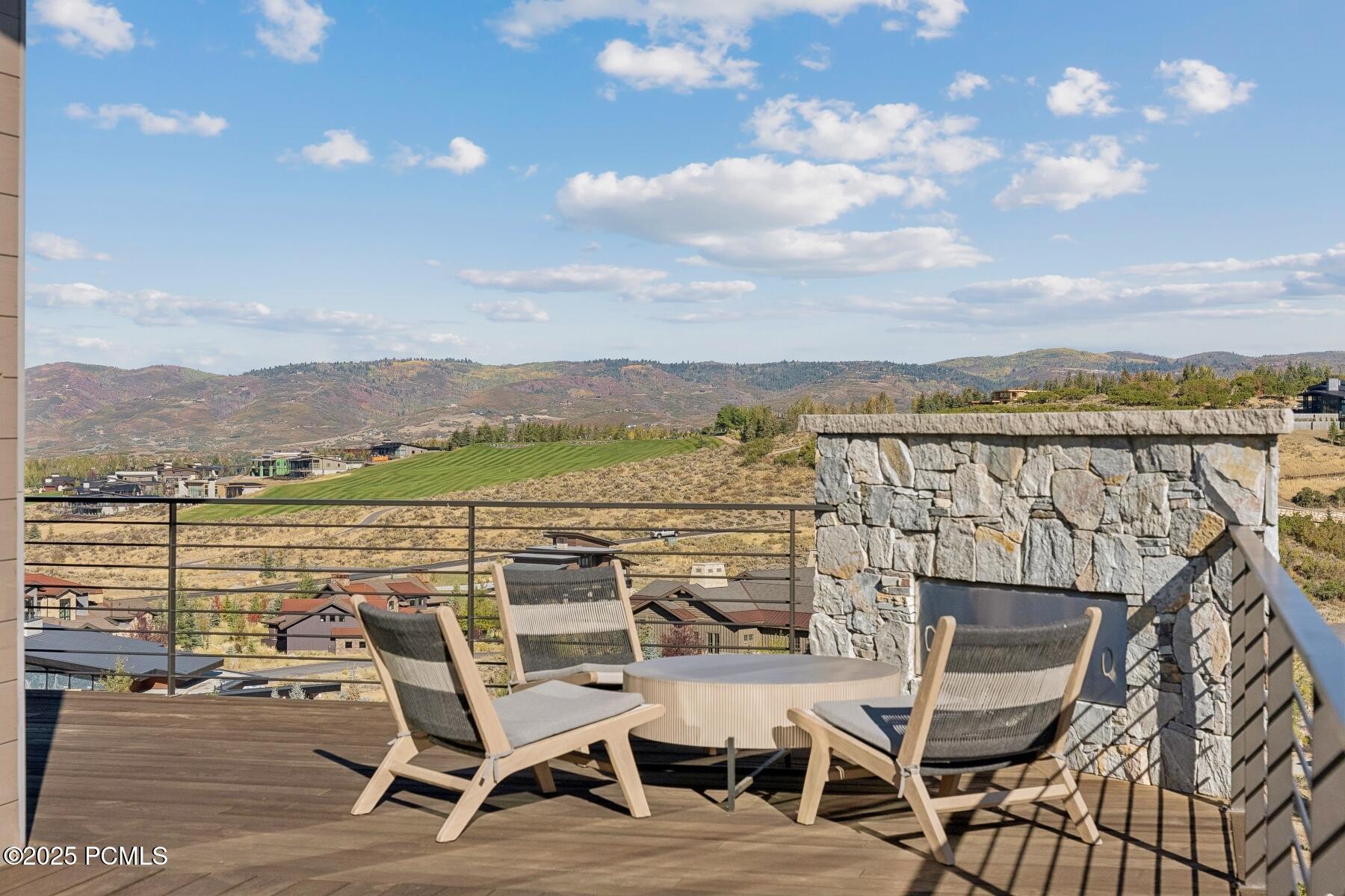 Park City, Utah 84098, United States, 4 Bedrooms Bedrooms, ,5 BathroomsBathrooms,Residential,Active,234472