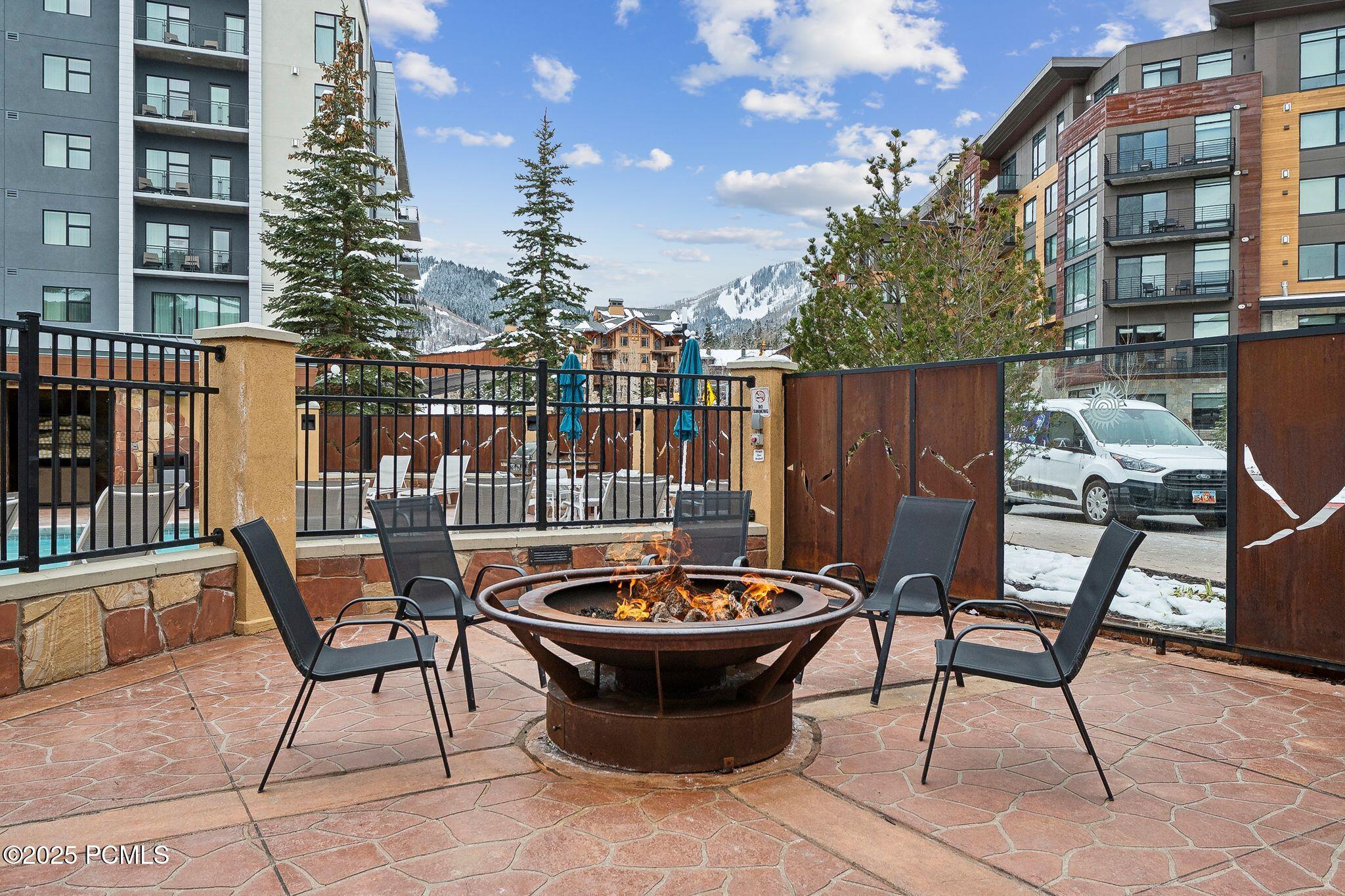 3720 N Sundial Court #B417, Park City, Utah image 23