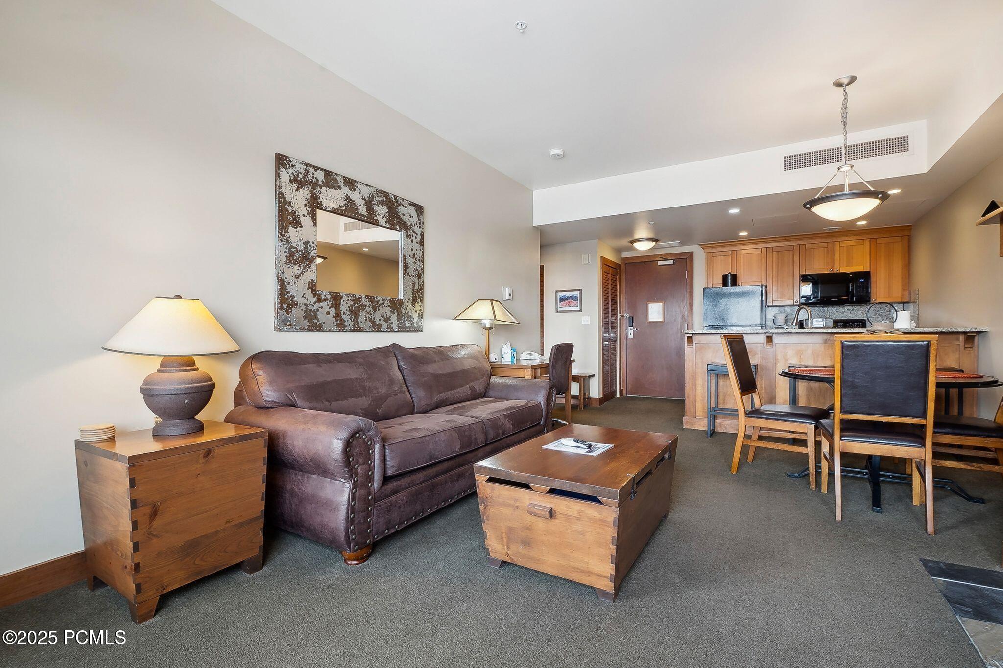 3720 N Sundial Court #B417, Park City, Utah image 5