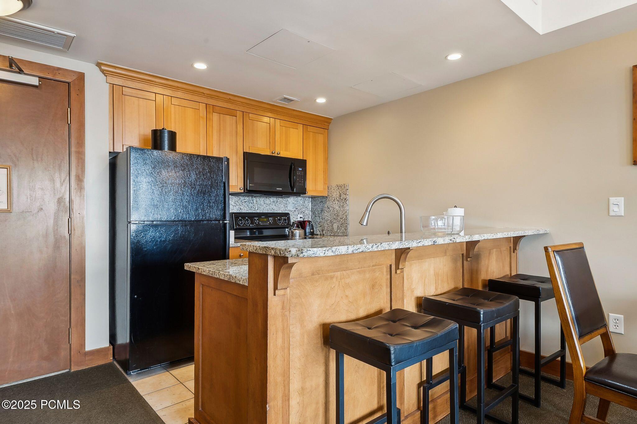 3720 N Sundial Court #B417, Park City, Utah image 8