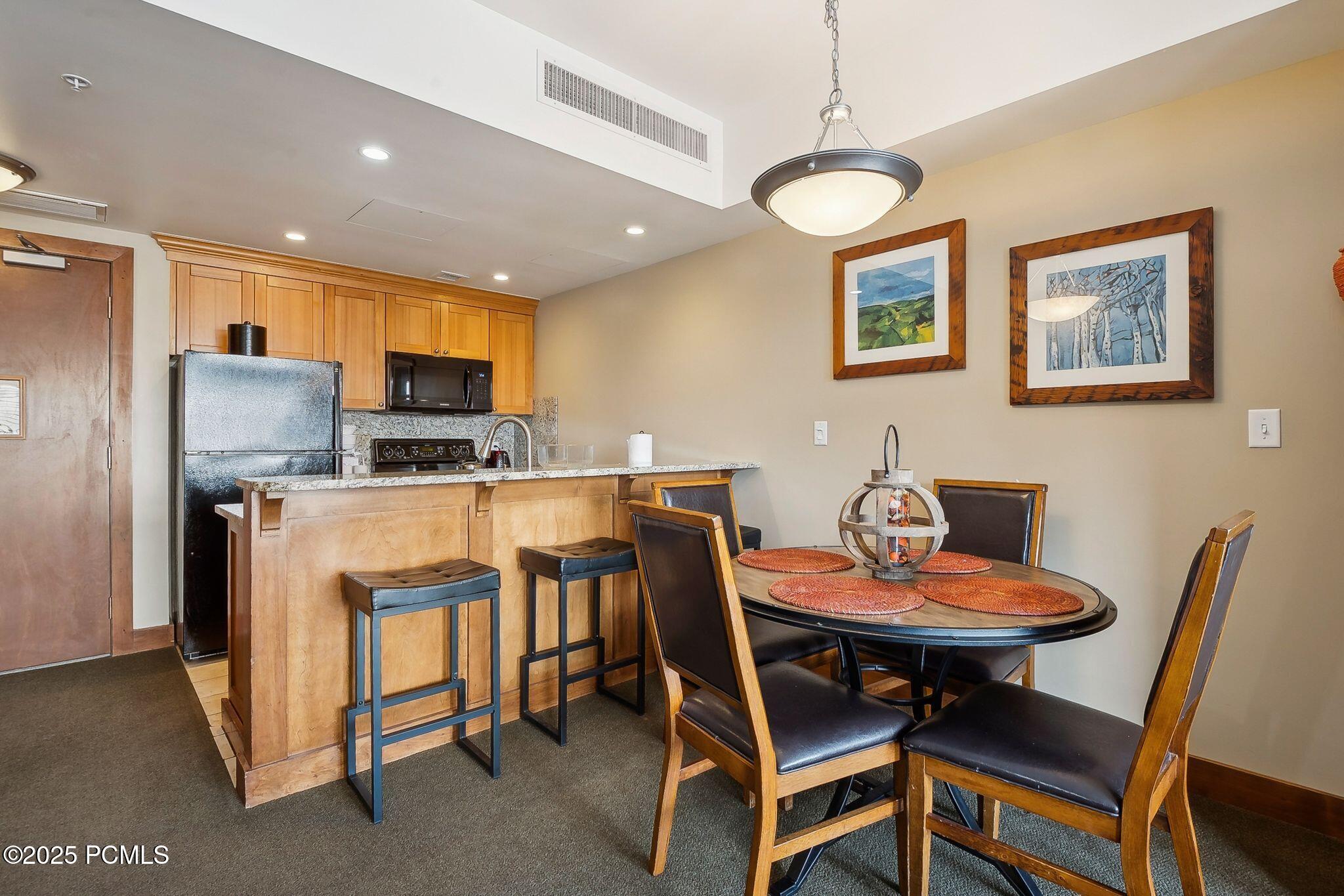 3720 N Sundial Court #B417, Park City, Utah image 7