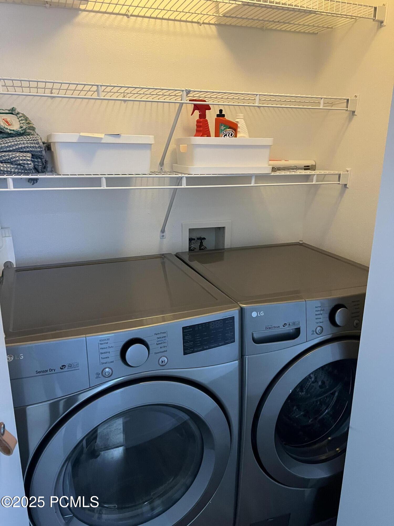 Park City, Utah 84098, United States, 3 Bedrooms Bedrooms, ,3 BathroomsBathrooms,Residential,Active,824