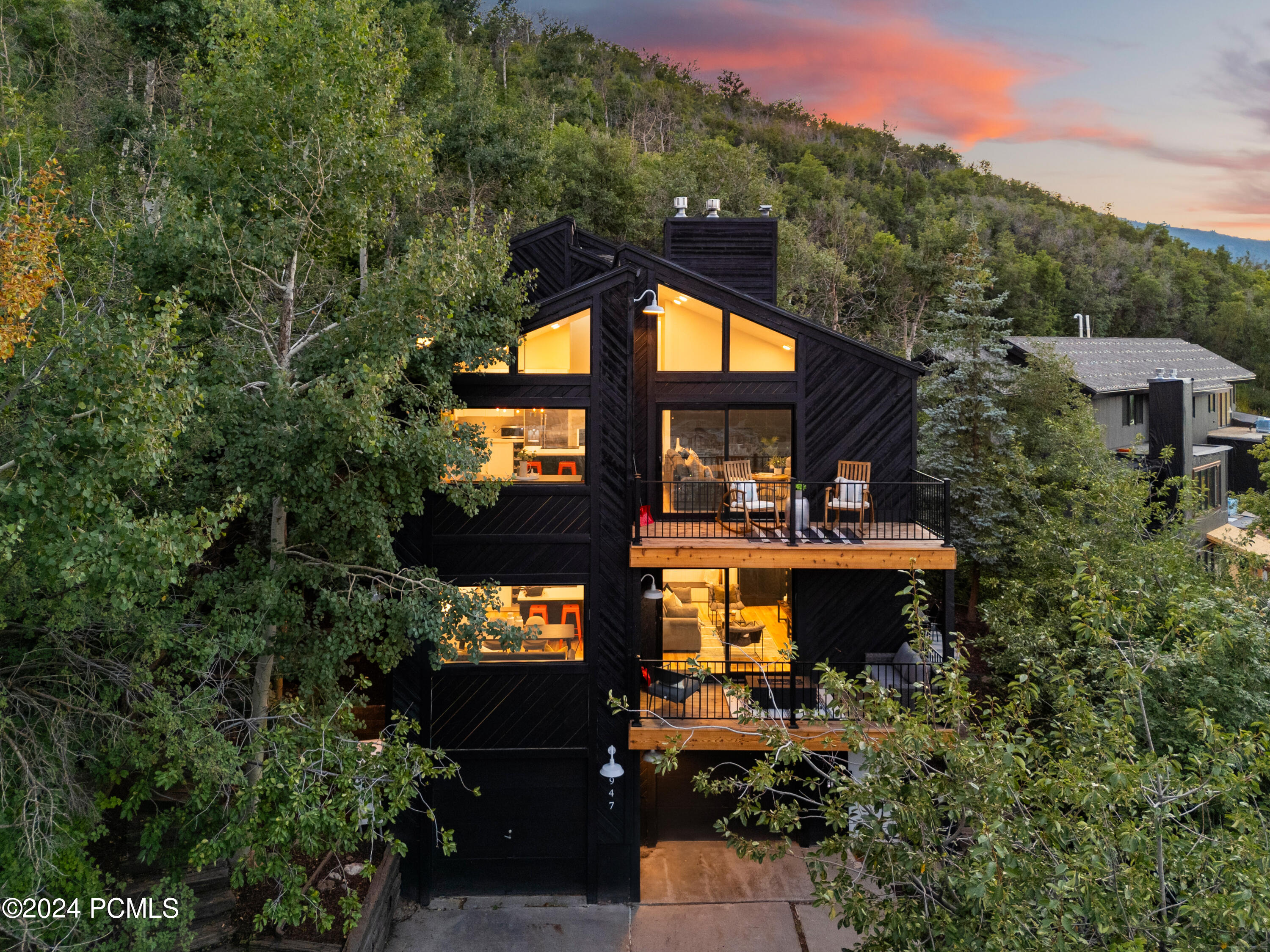 Park City, Utah 84060, United States, 4 Bedrooms Bedrooms, ,4 BathroomsBathrooms,Residential,Active,169174