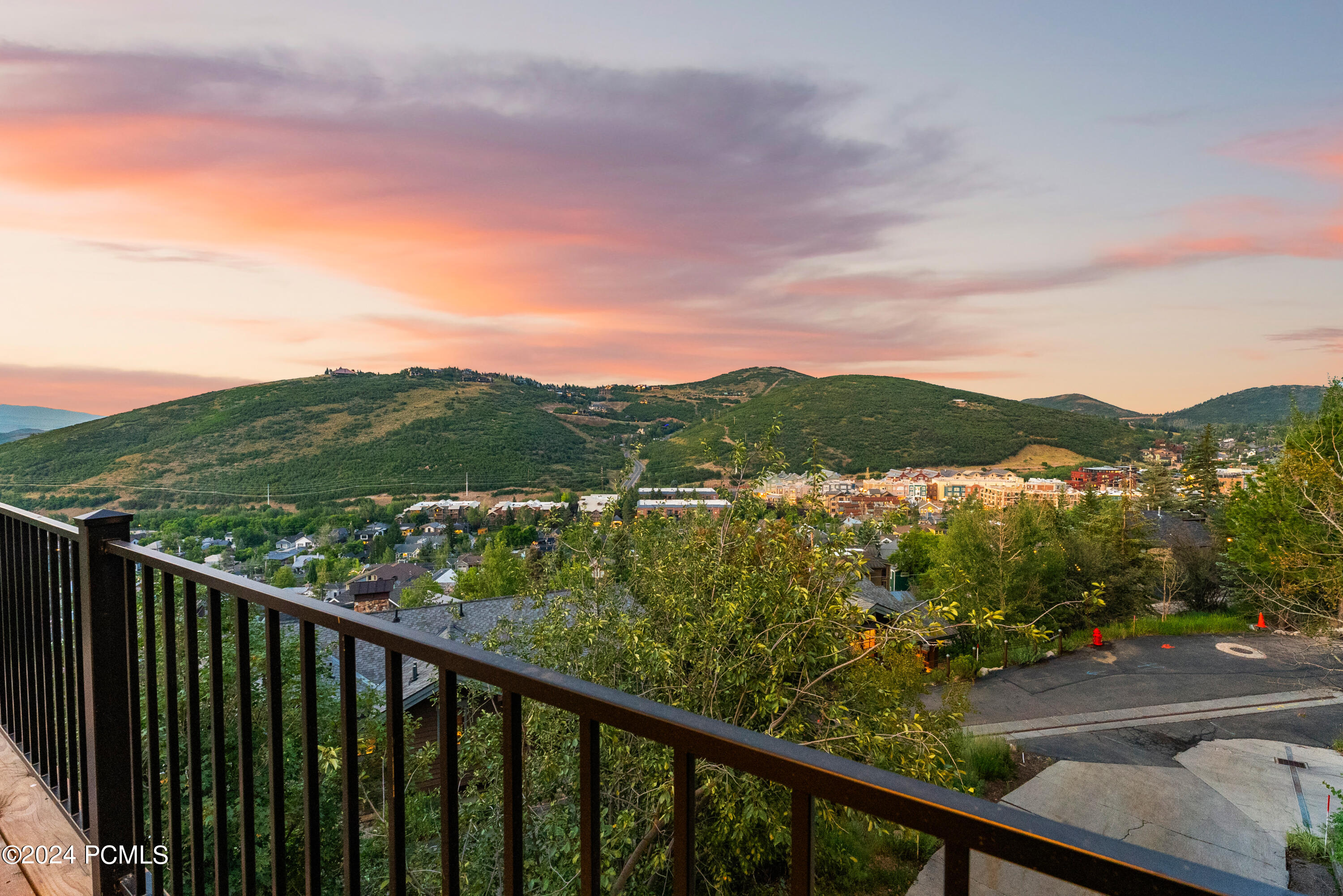 Park City, Utah 84060, United States, 4 Bedrooms Bedrooms, ,4 BathroomsBathrooms,Residential,Active,169174