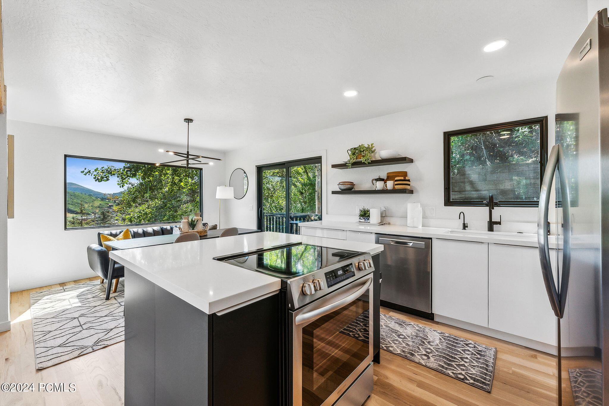 Park City, Utah 84060, United States, 4 Bedrooms Bedrooms, ,4 BathroomsBathrooms,Residential,Active,169174