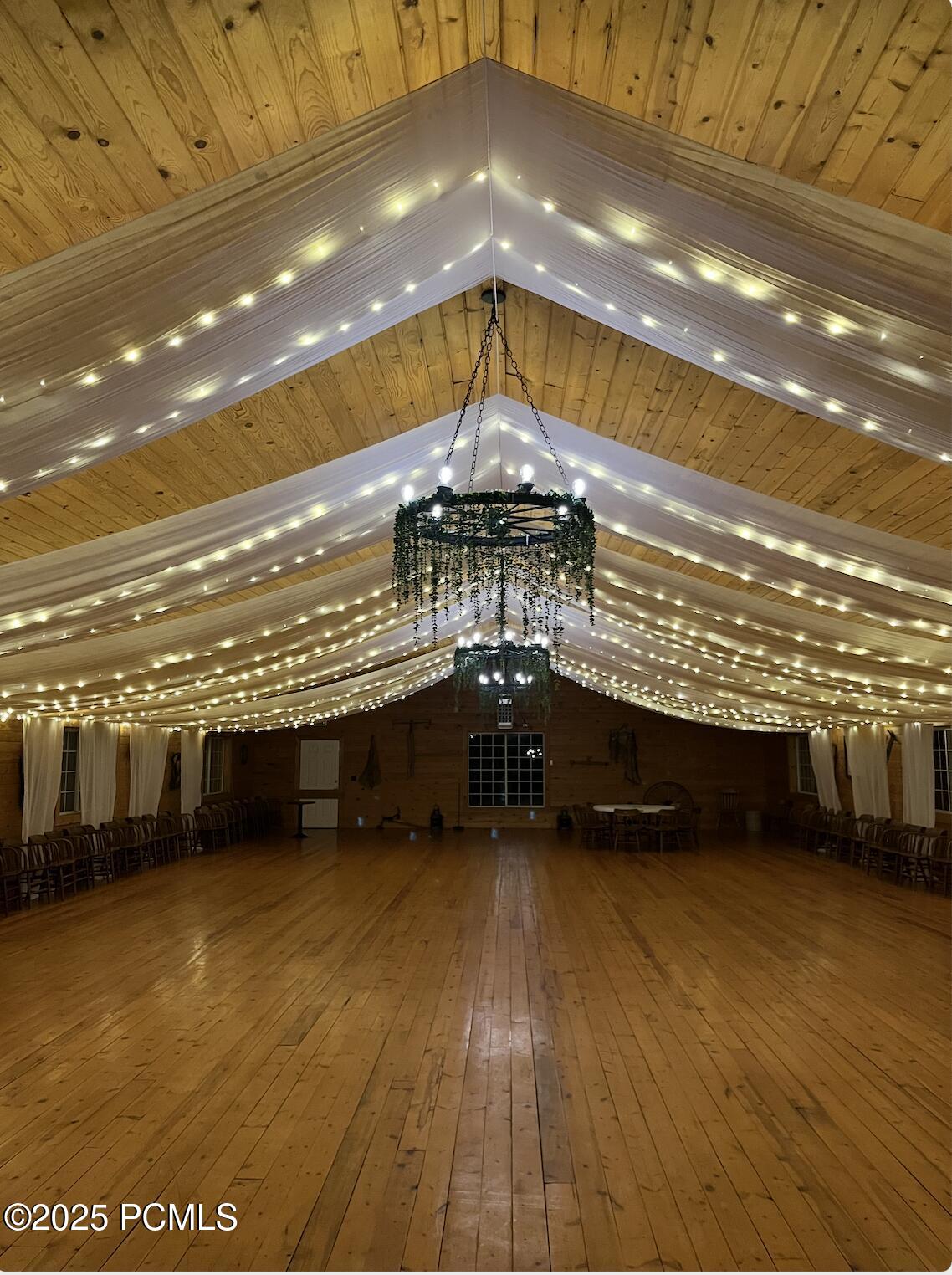 Midway, Utah 84049, United States, 6 Bedrooms Bedrooms, ,9 BathroomsBathrooms,Residential,Active,108209