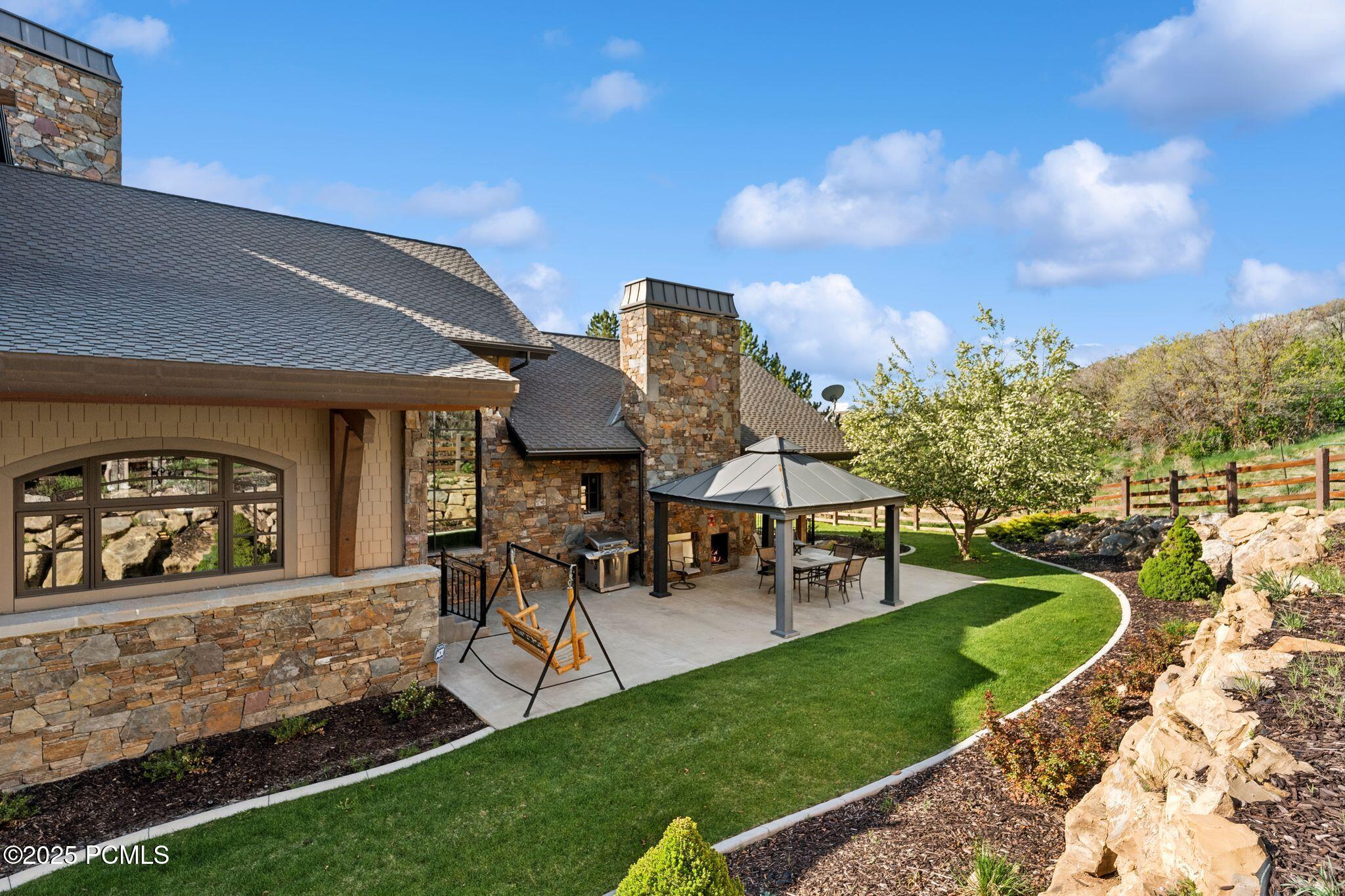 Midway, Utah 84049, United States, 6 Bedrooms Bedrooms, ,9 BathroomsBathrooms,Residential,Active,108209