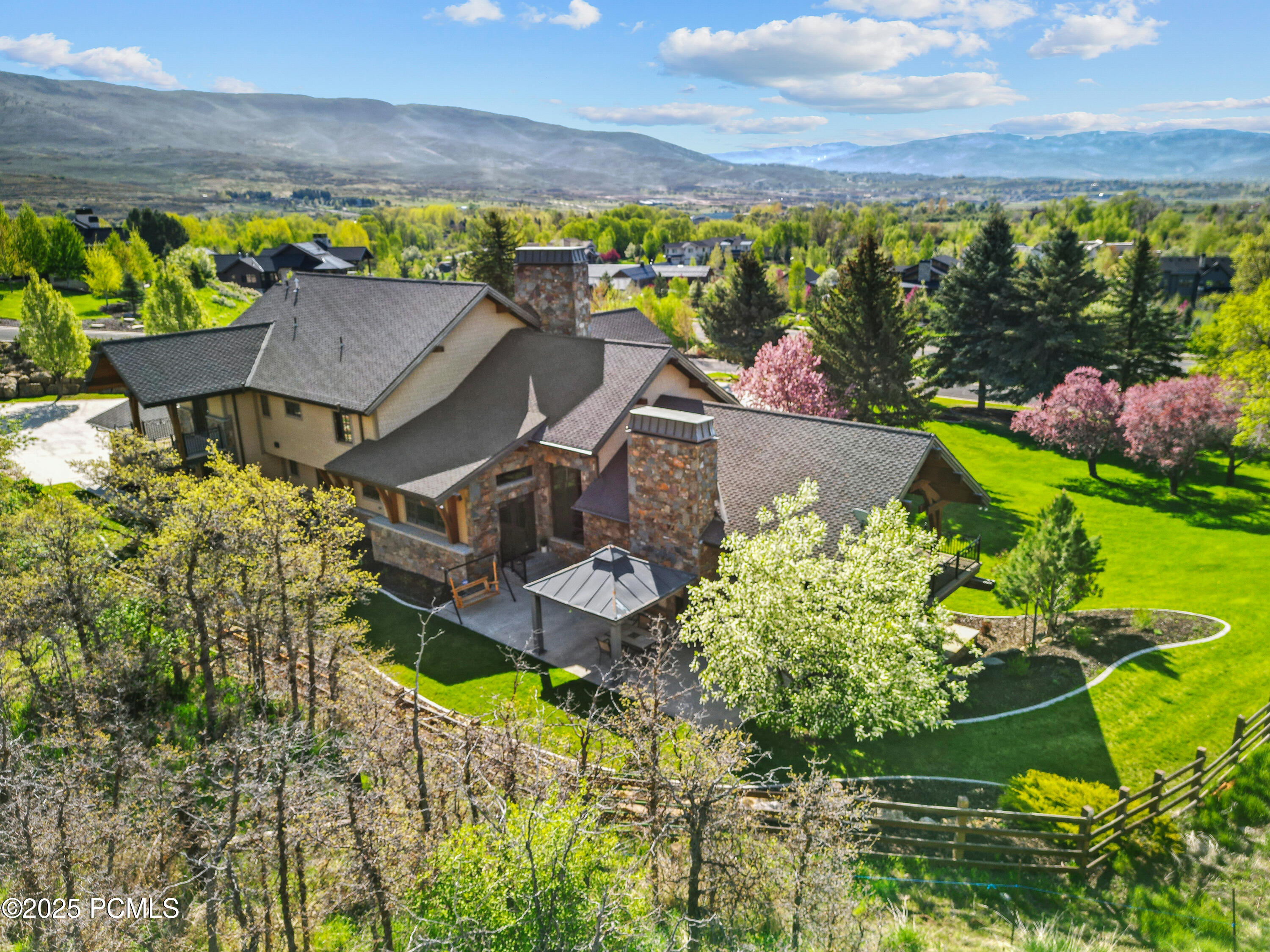 Midway, Utah 84049, United States, 6 Bedrooms Bedrooms, ,9 BathroomsBathrooms,Residential,Active,108209