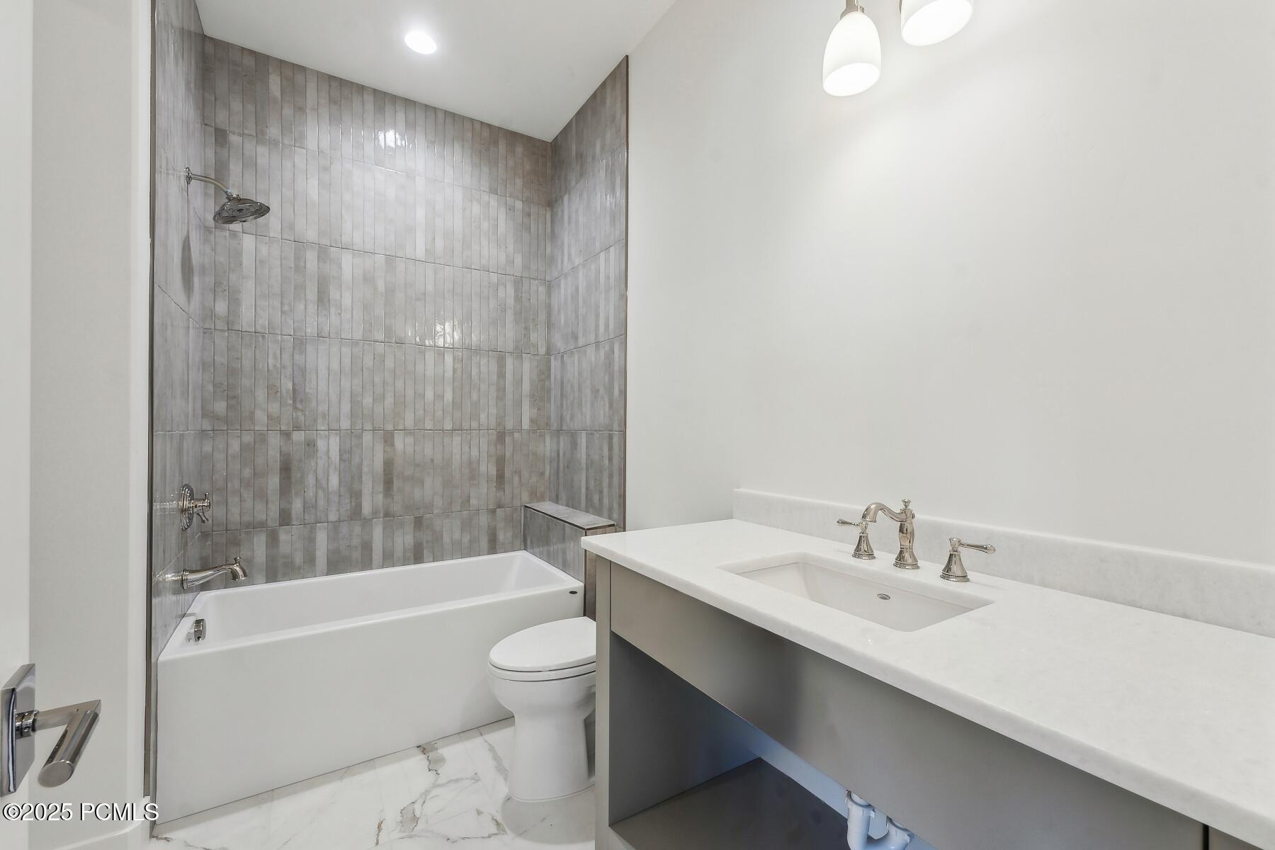 Park City, Utah 84098, United States, 5 Bedrooms Bedrooms, ,7 BathroomsBathrooms,Residential,Active,4156