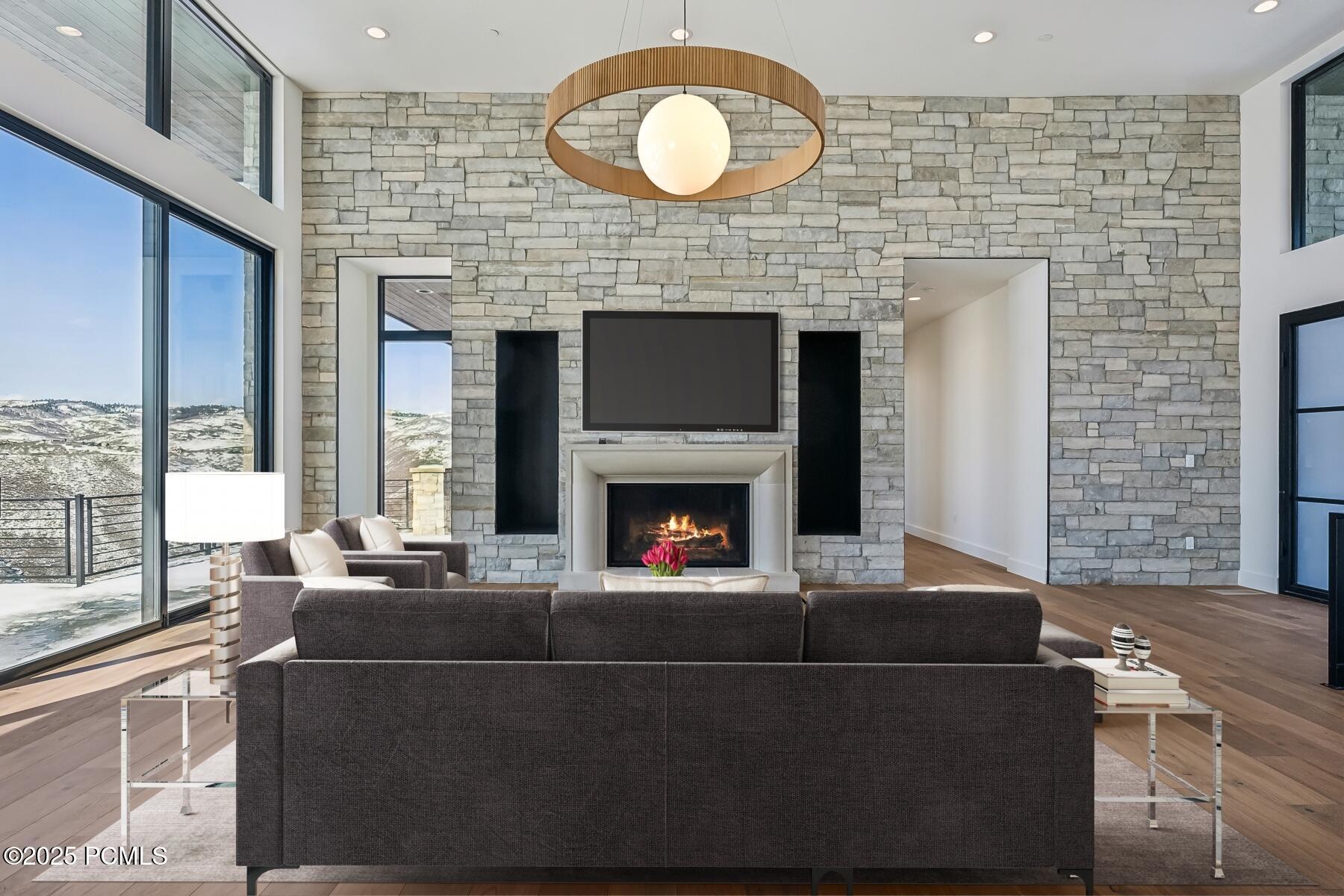 Park City, Utah 84098, United States, 5 Bedrooms Bedrooms, ,7 BathroomsBathrooms,Residential,Active,4156