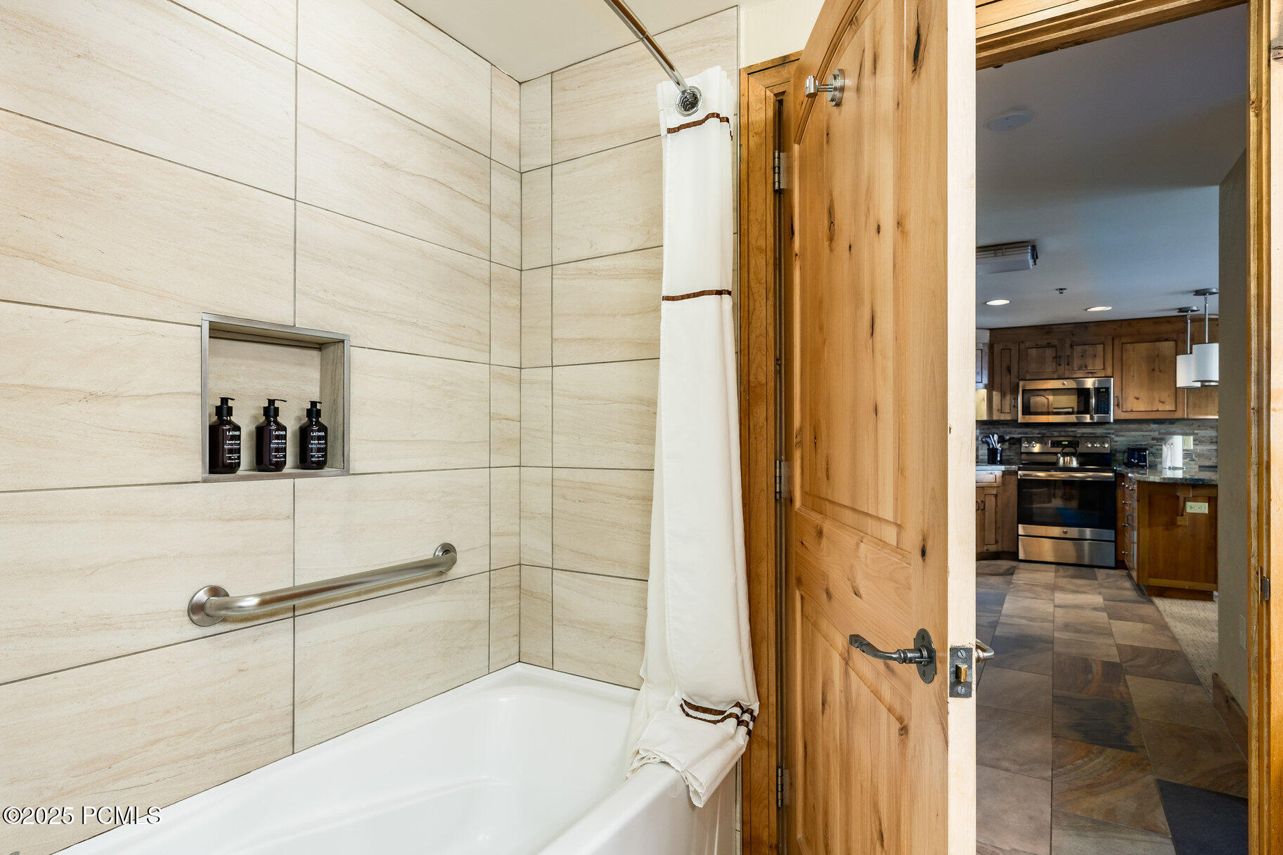 3855 Grand Summit Drive #214/216 Q1, Park City, Utah image 16