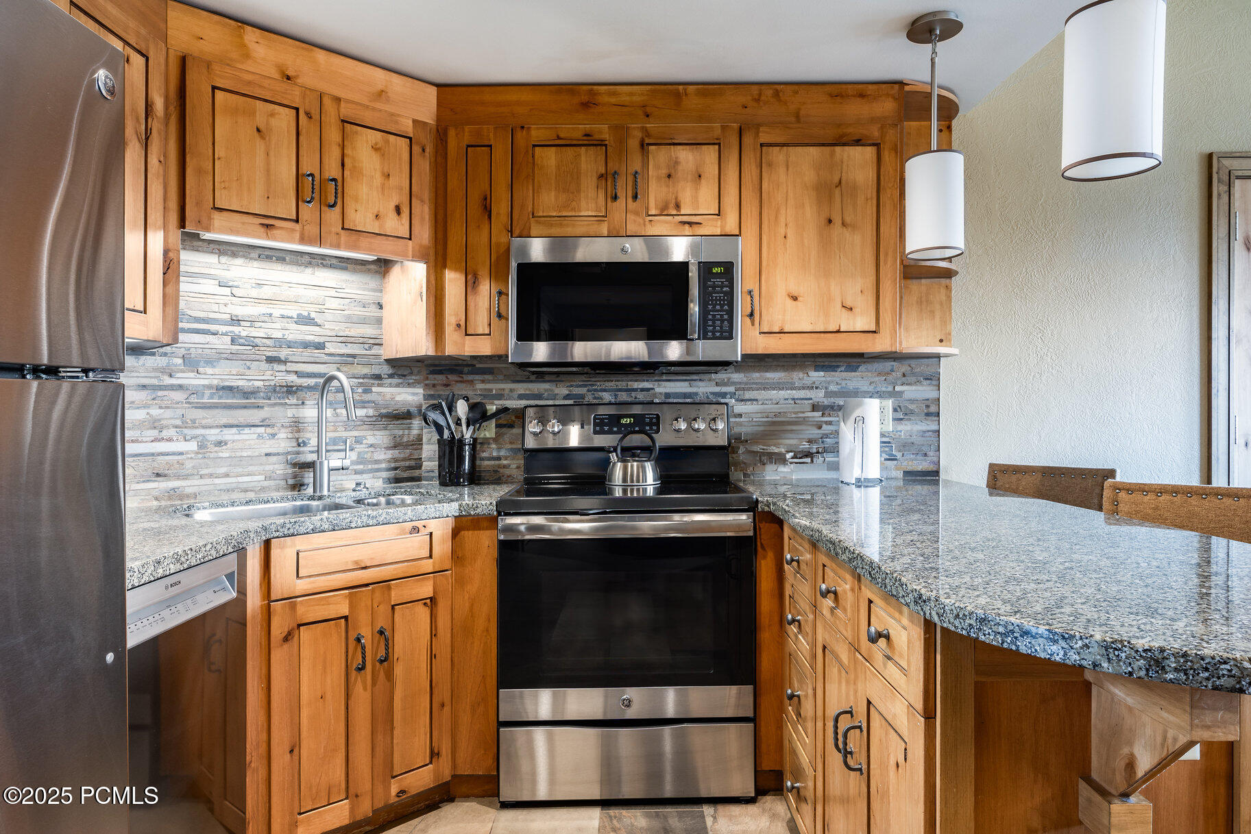 3855 Grand Summit Drive #214/216 Q1, Park City, Utah image 13