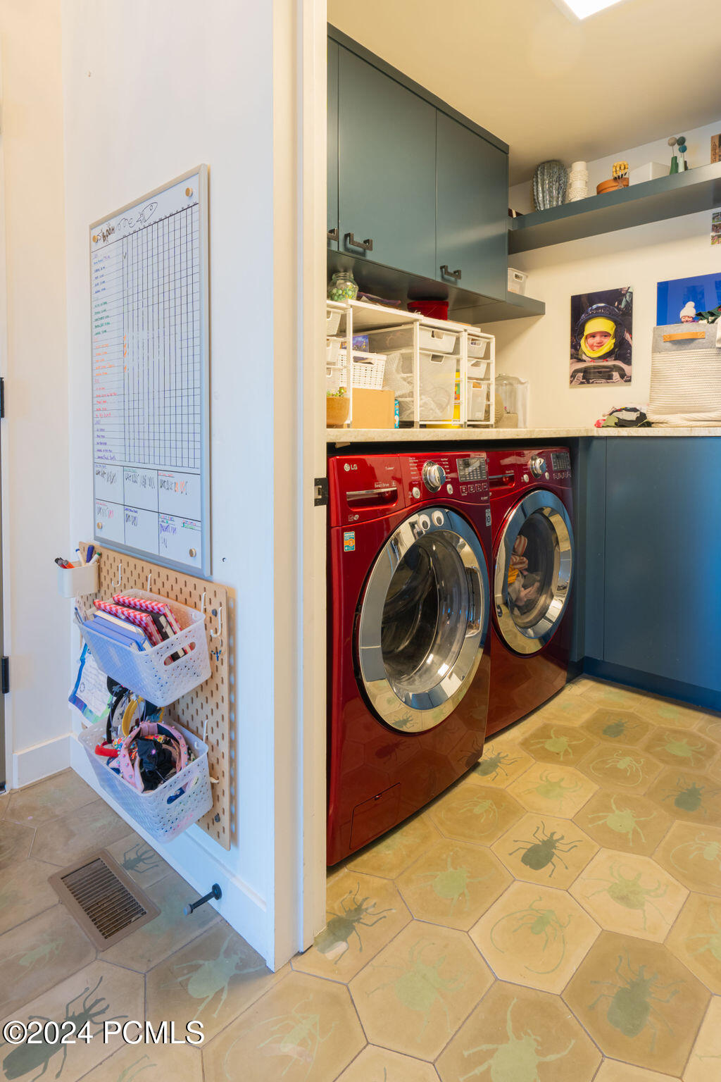 Park City, Utah 84060, United States, 5 Bedrooms Bedrooms, ,5 BathroomsBathrooms,Residential,Active,27383