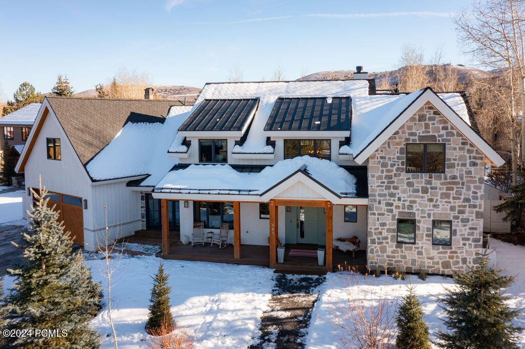 Park City, Utah 84060, United States, 5 Bedrooms Bedrooms, ,5 BathroomsBathrooms,Residential,Active,27383