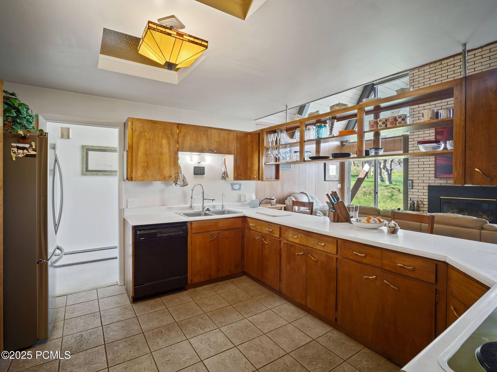 360 Crestview Drive, Park City, Utah image 11