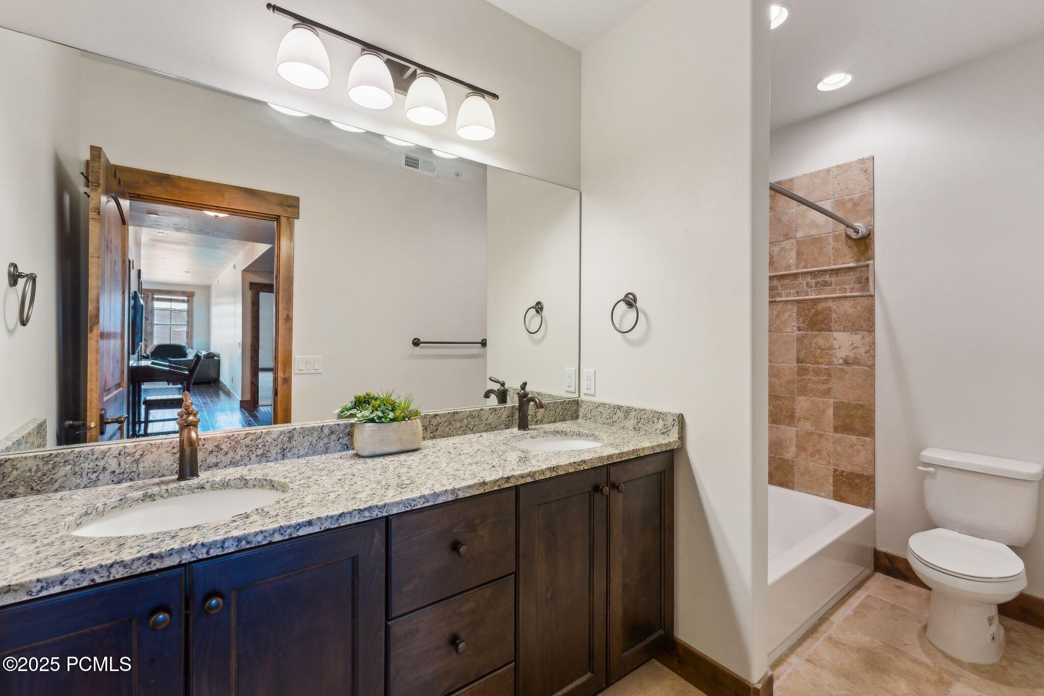 9855 N Vista Drive #UNIT 104, Heber City, Utah image 19