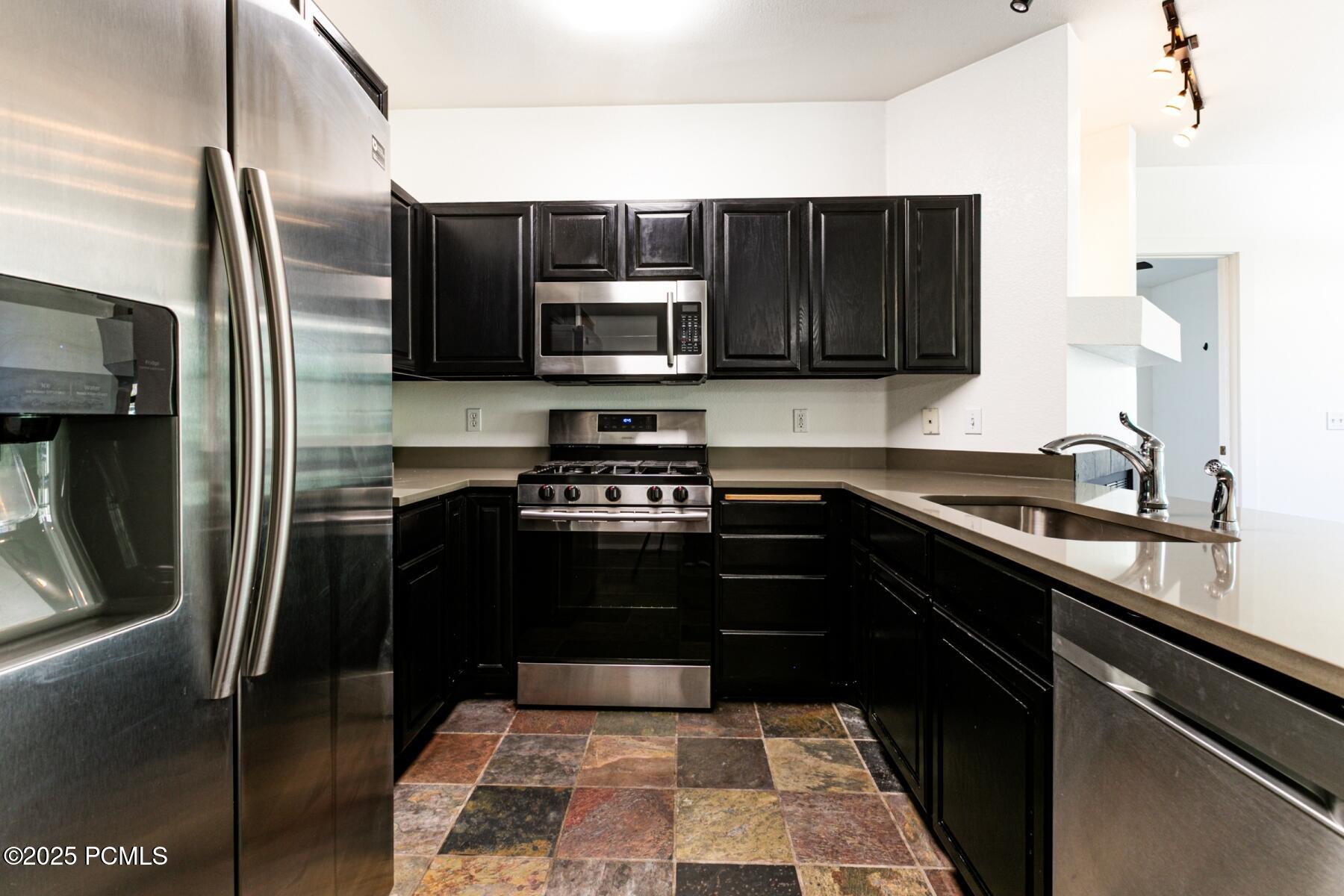 8050 Gambel Drive #O21, Park City, Utah image 4