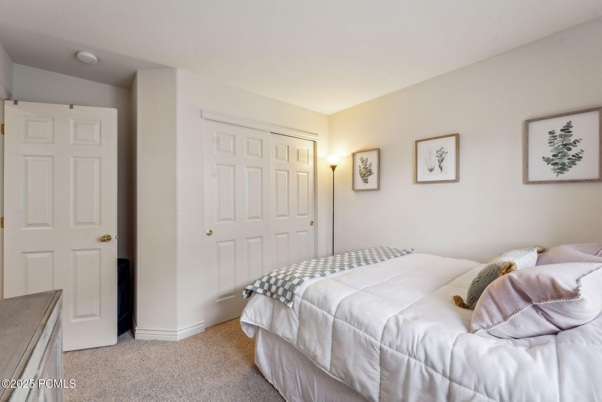 Park City, Utah 84098, United States, 3 Bedrooms Bedrooms, ,2 BathroomsBathrooms,Residential,Active,229420