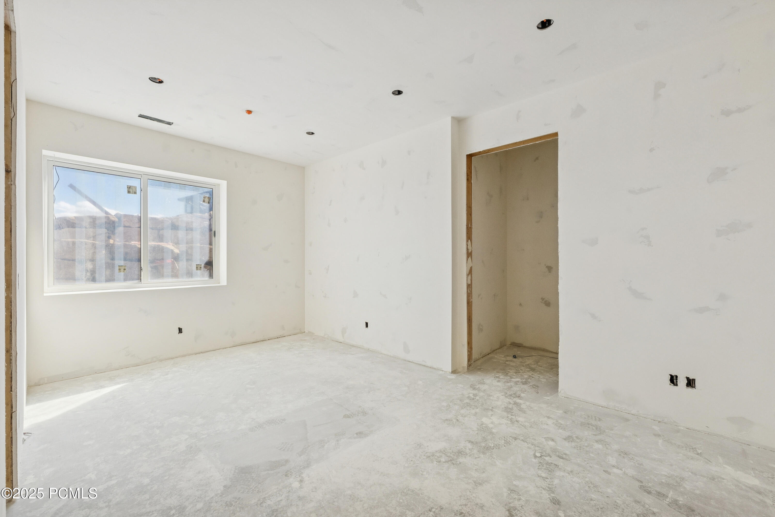 Mayflower Mountain, Utah 84032, United States, 5 Bedrooms Bedrooms, ,6 BathroomsBathrooms,Residential,Active,163128