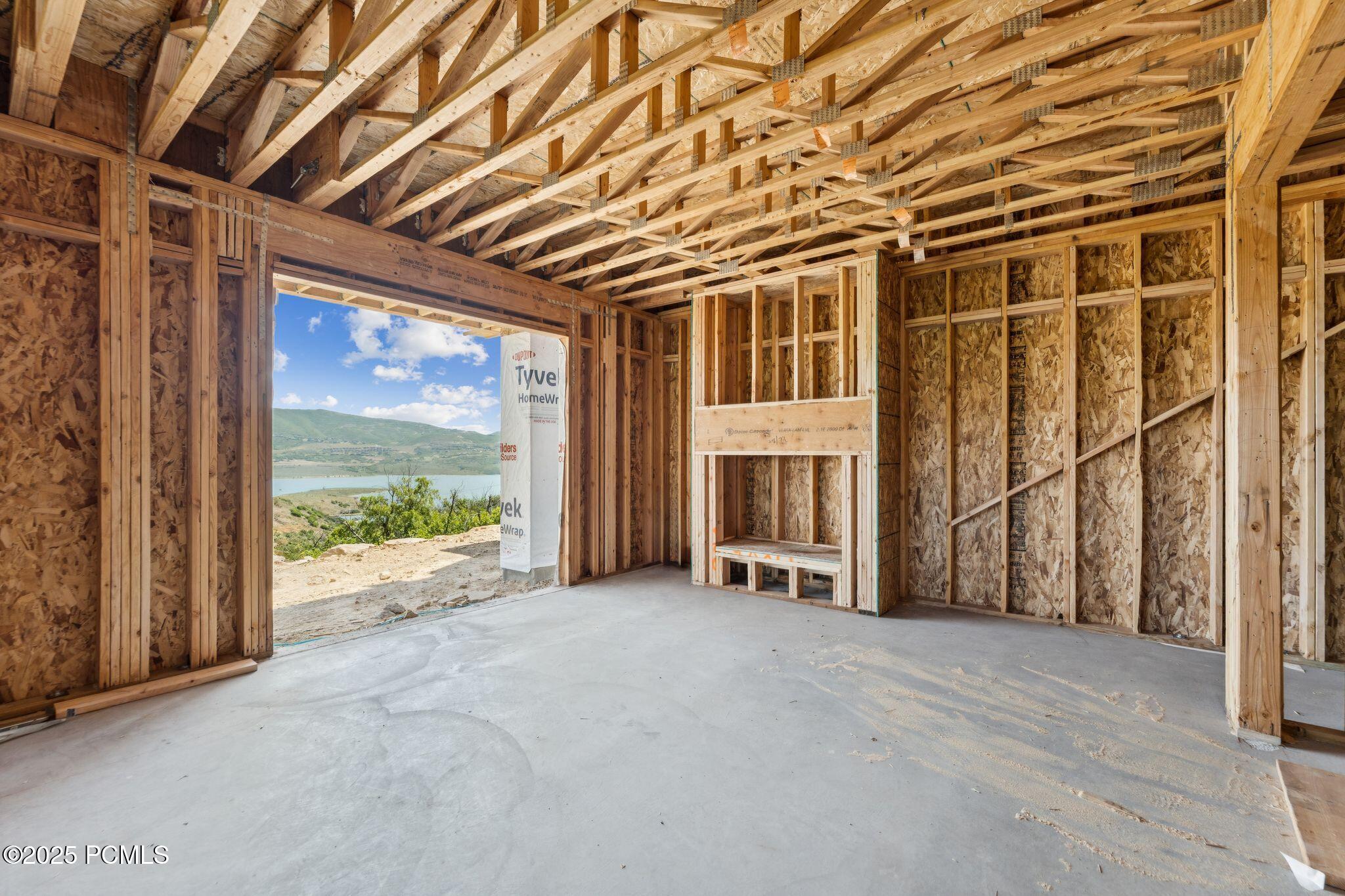 Mayflower Mountain, Utah 84032, United States, 5 Bedrooms Bedrooms, ,6 BathroomsBathrooms,Residential,Active,163128