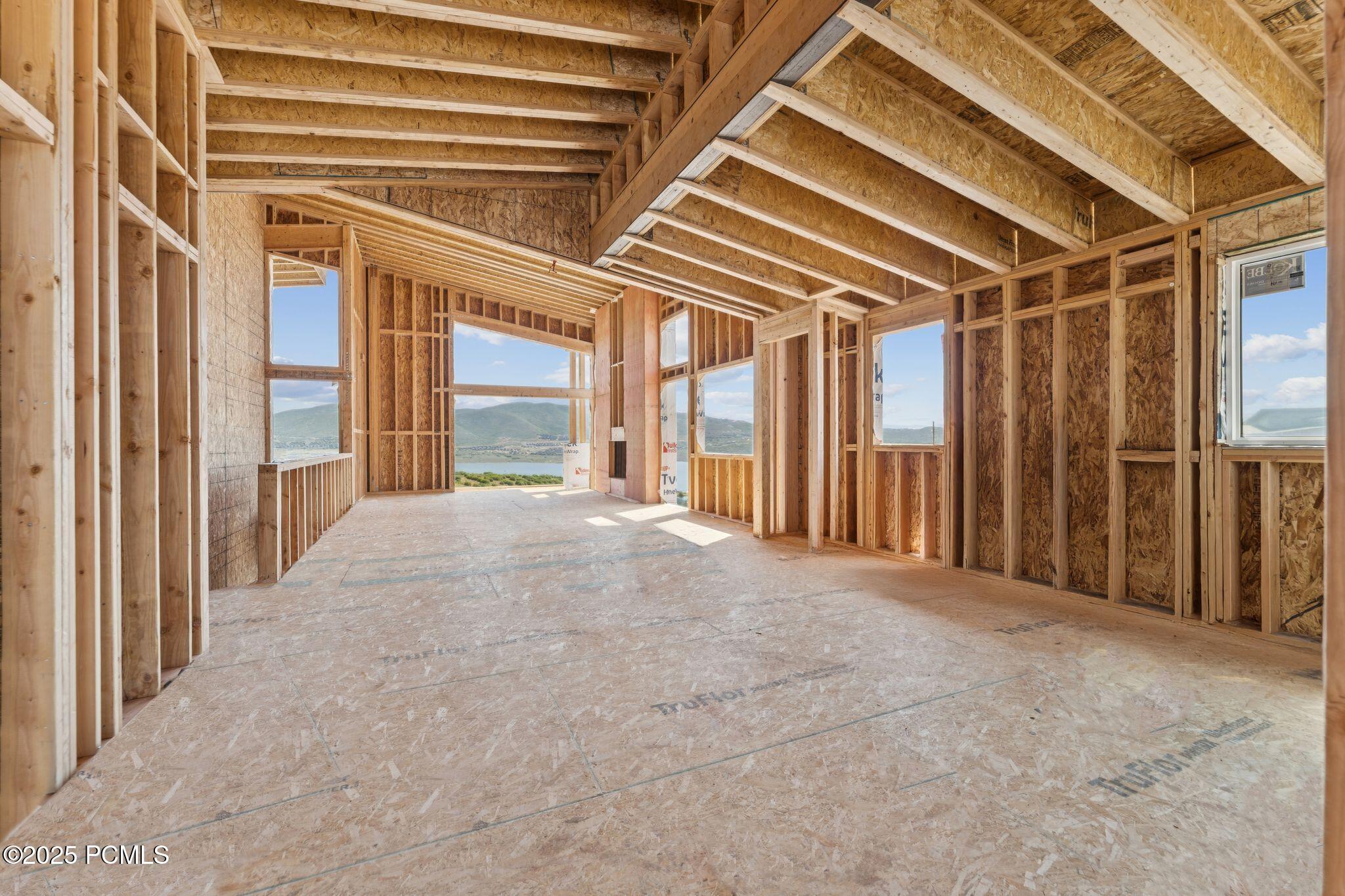 Mayflower Mountain, Utah 84032, United States, 5 Bedrooms Bedrooms, ,6 BathroomsBathrooms,Residential,Active,163128