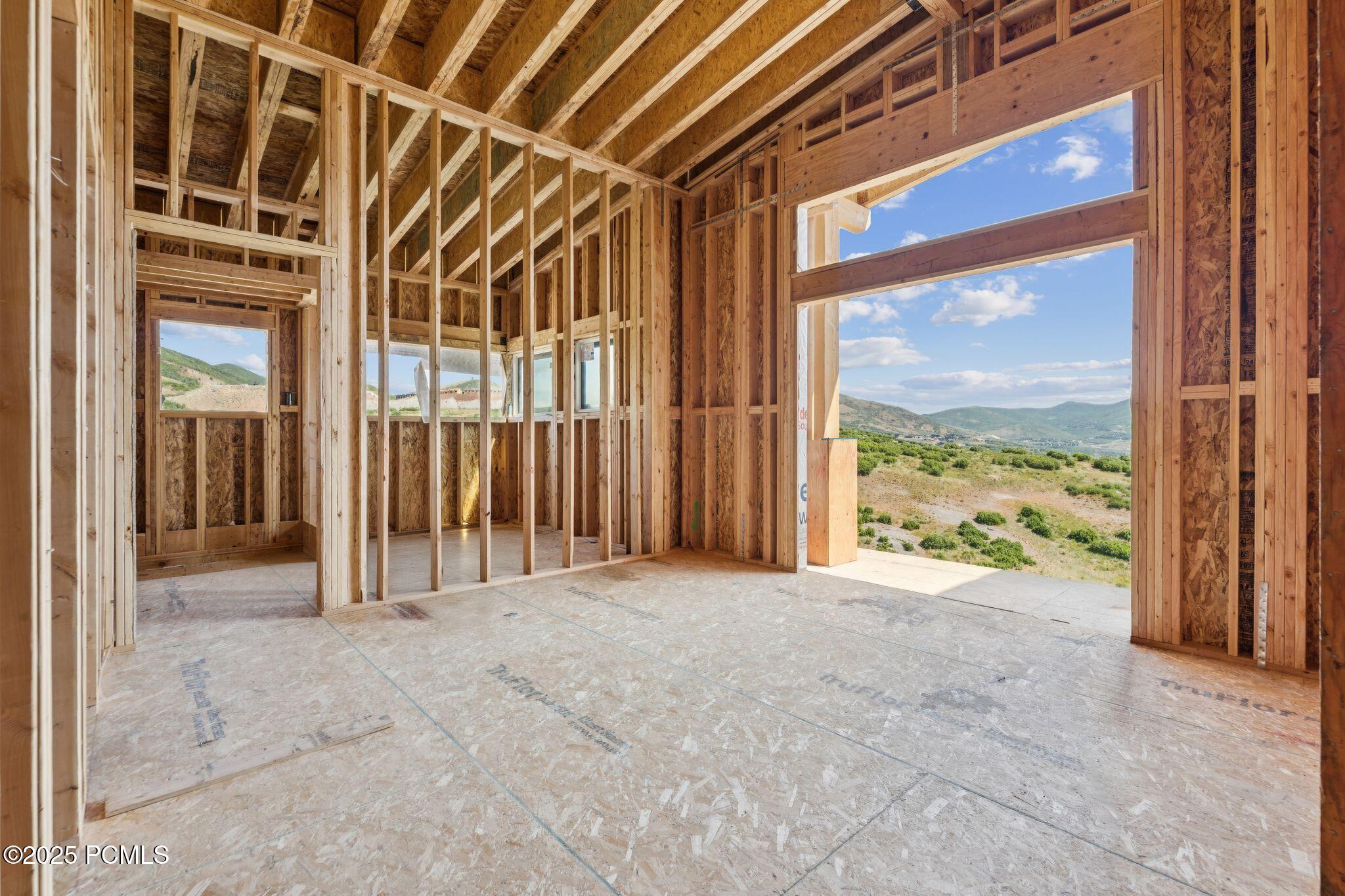 Mayflower Mountain, Utah 84032, United States, 5 Bedrooms Bedrooms, ,6 BathroomsBathrooms,Residential,Active,163128