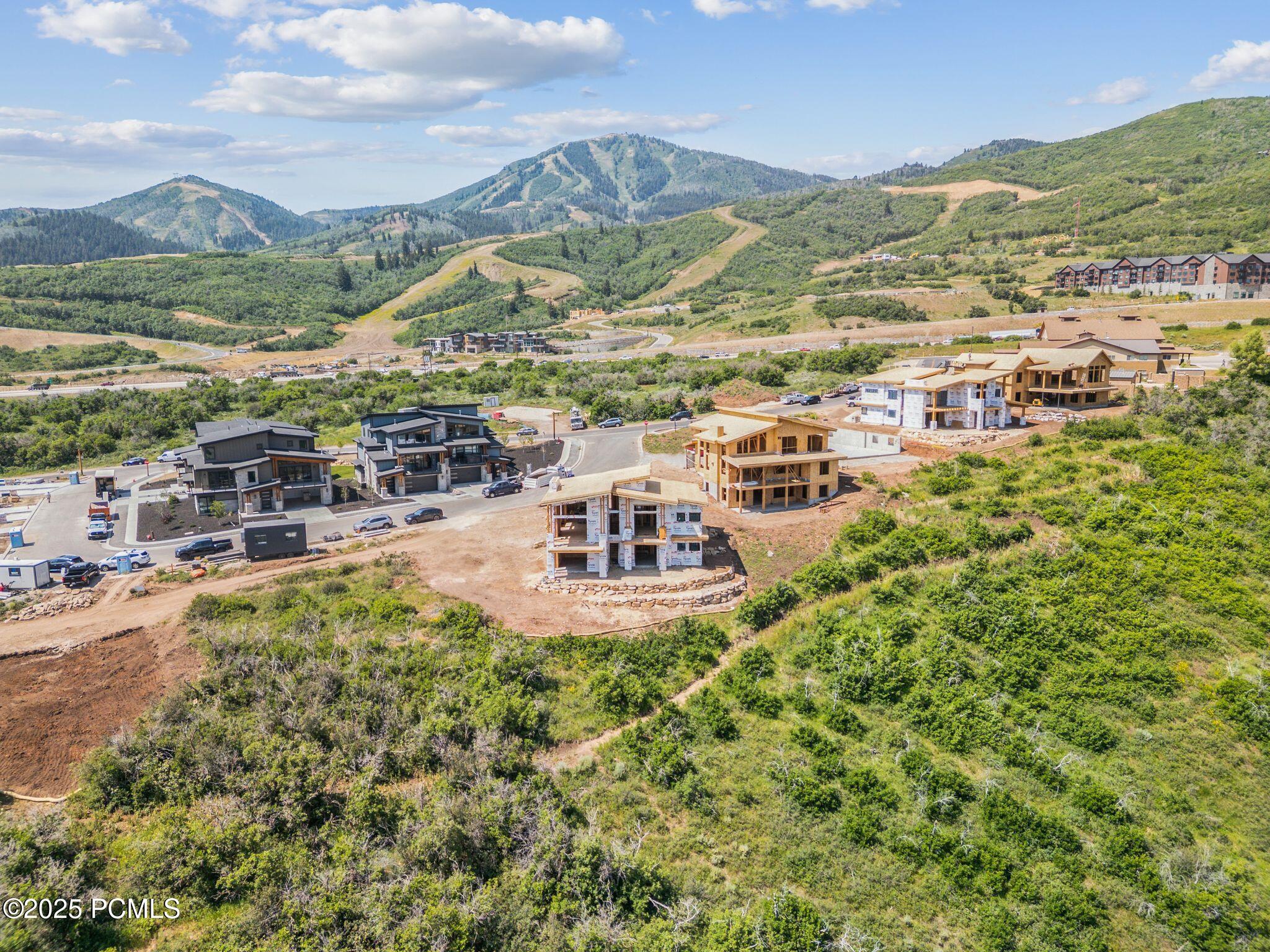 Mayflower Mountain, Utah 84032, United States, 5 Bedrooms Bedrooms, ,6 BathroomsBathrooms,Residential,Active,163128