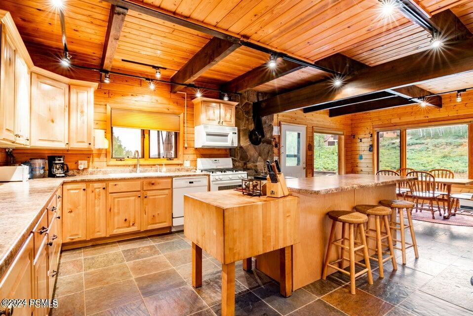 Wanship, Utah 84017, United States, 8 Bedrooms Bedrooms, ,8 BathroomsBathrooms,Residential,Active,50729